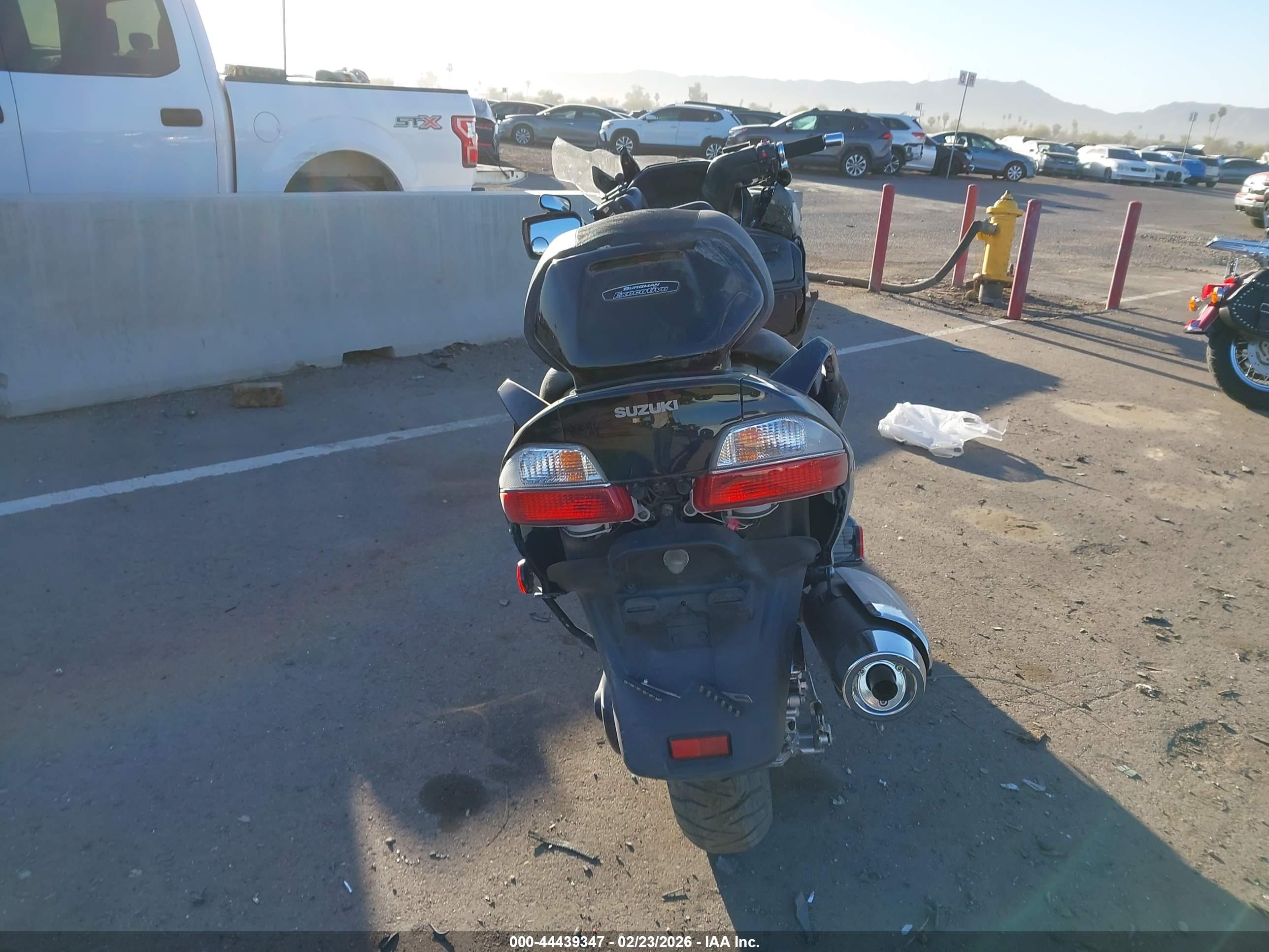 SUZUKI AN650 image 6
