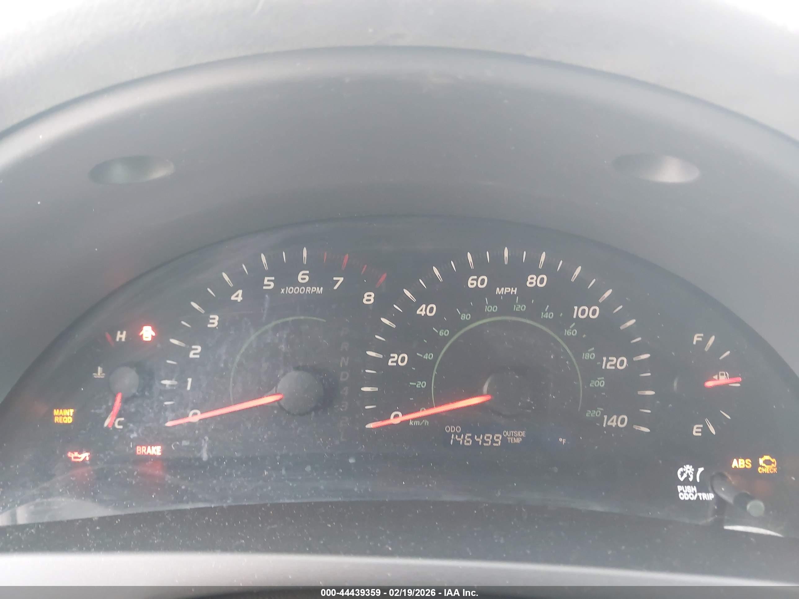 TOYOTA CAMRY image 7