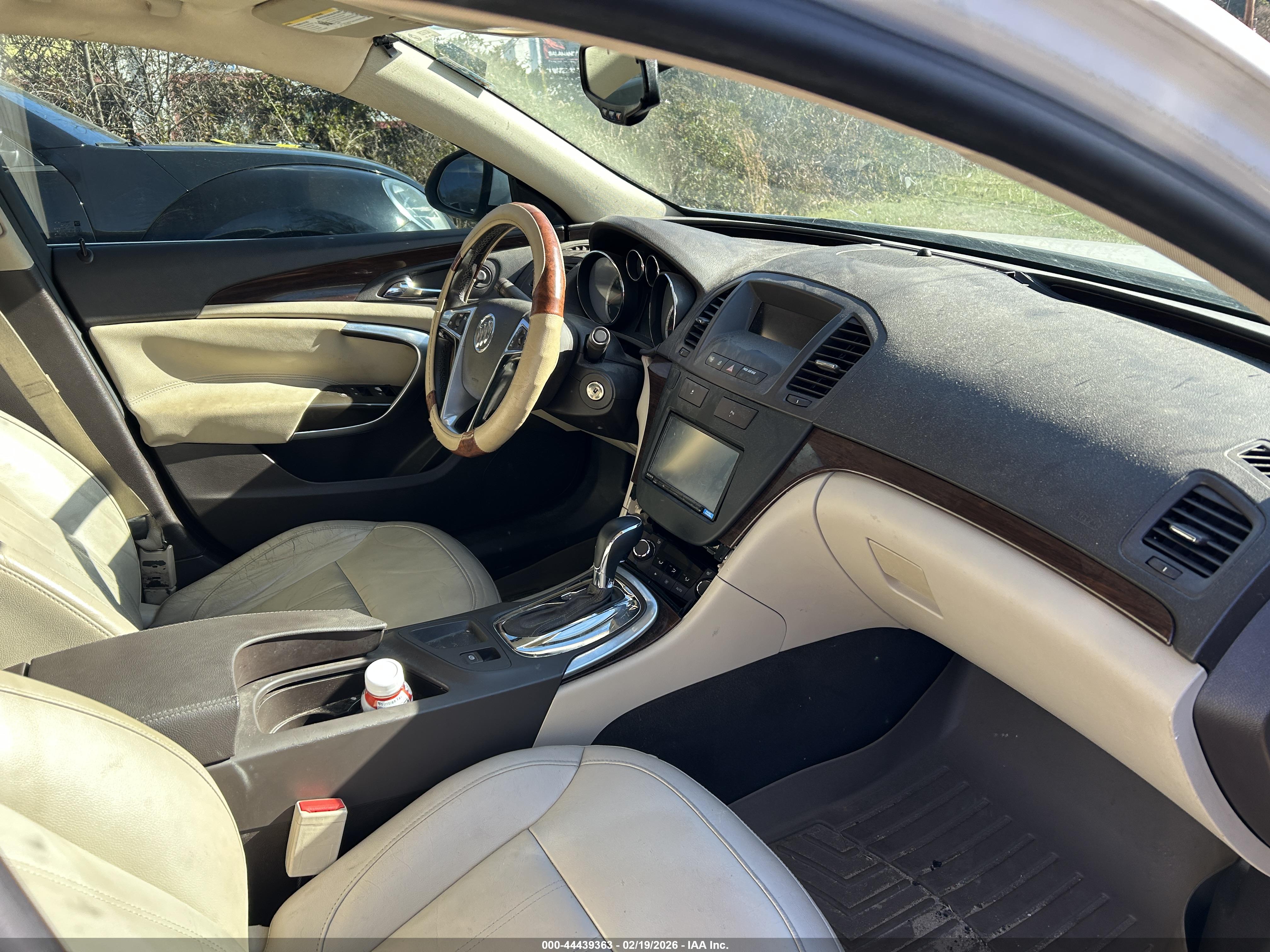 BUICK REGAL image 5