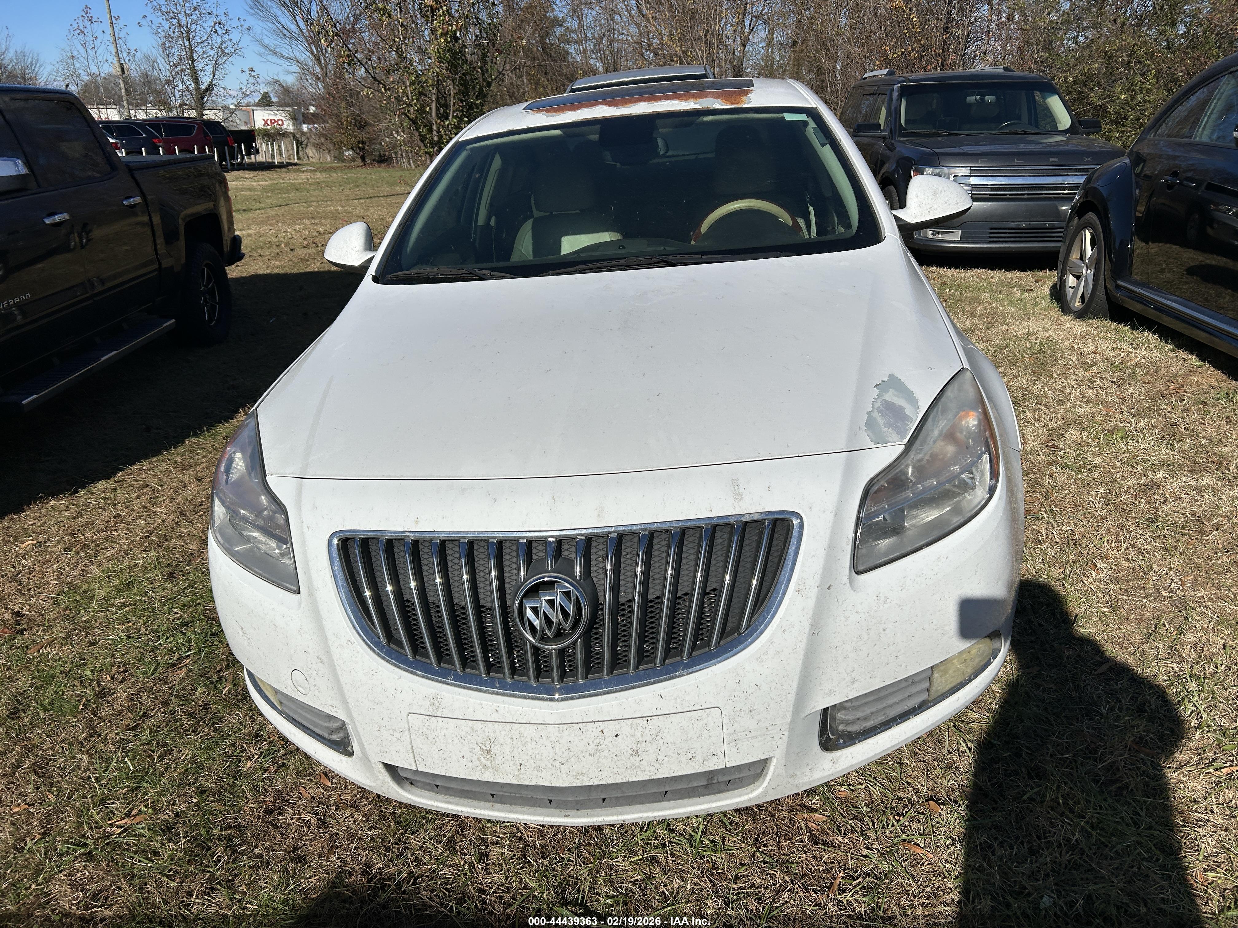 BUICK REGAL image 6