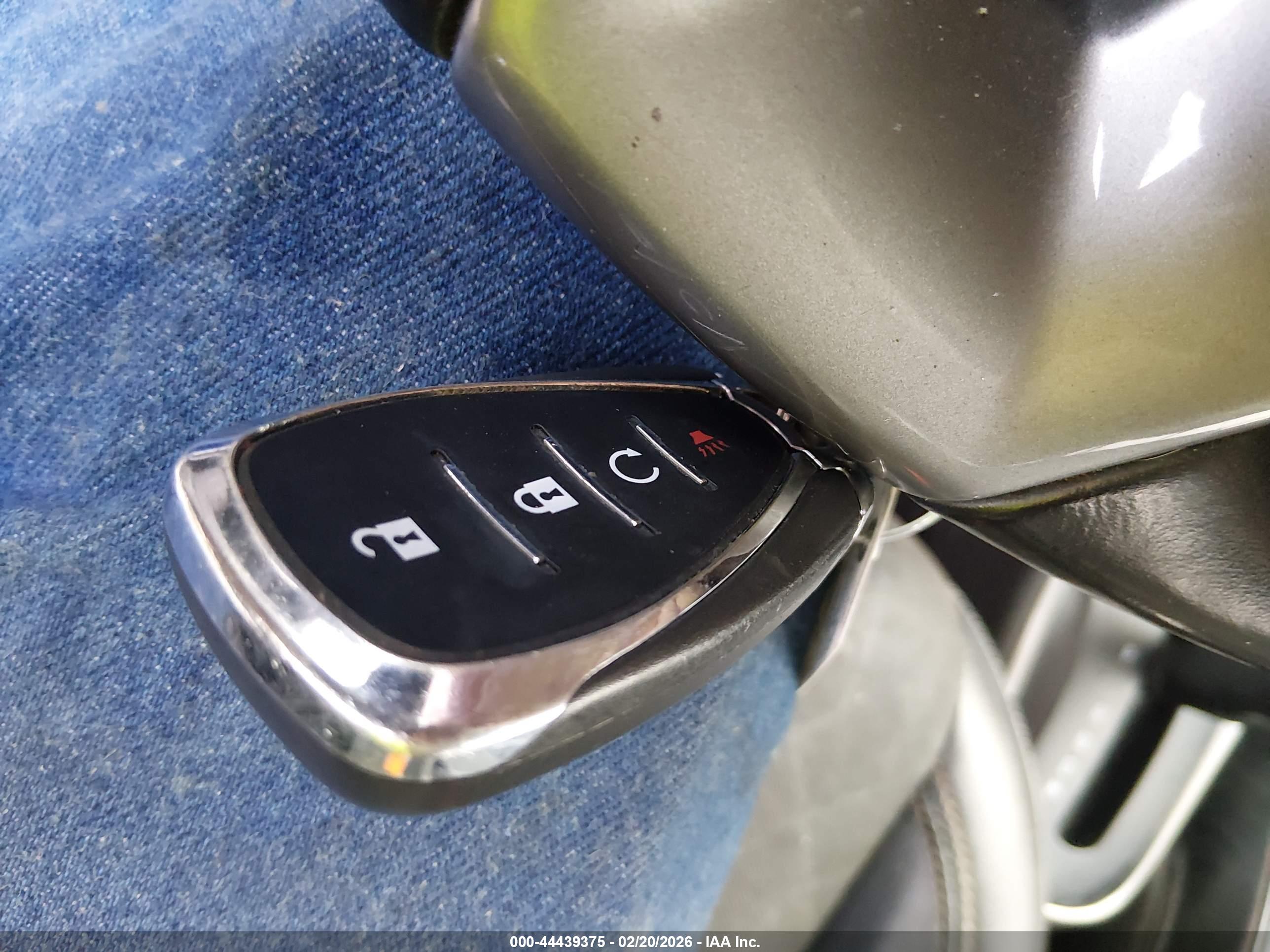 CHEVROLET TRAX image 11