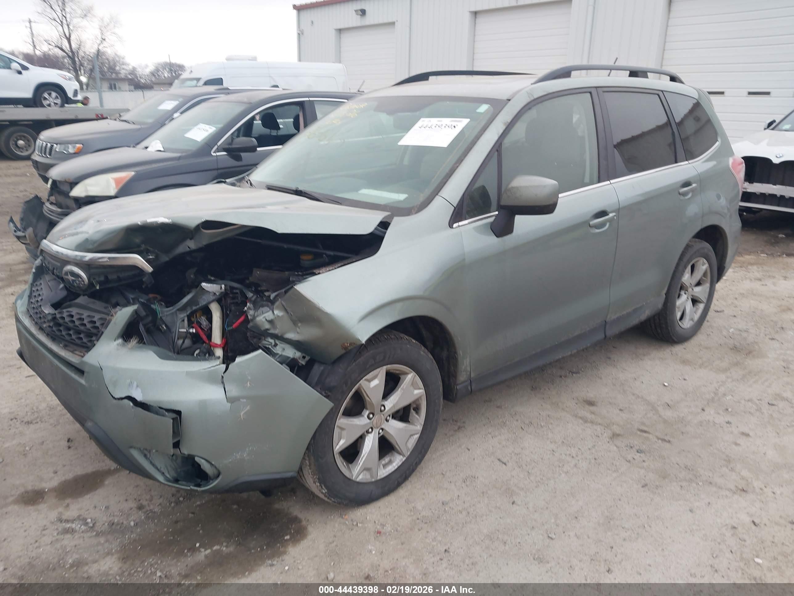 SUBARU FORESTER image 2