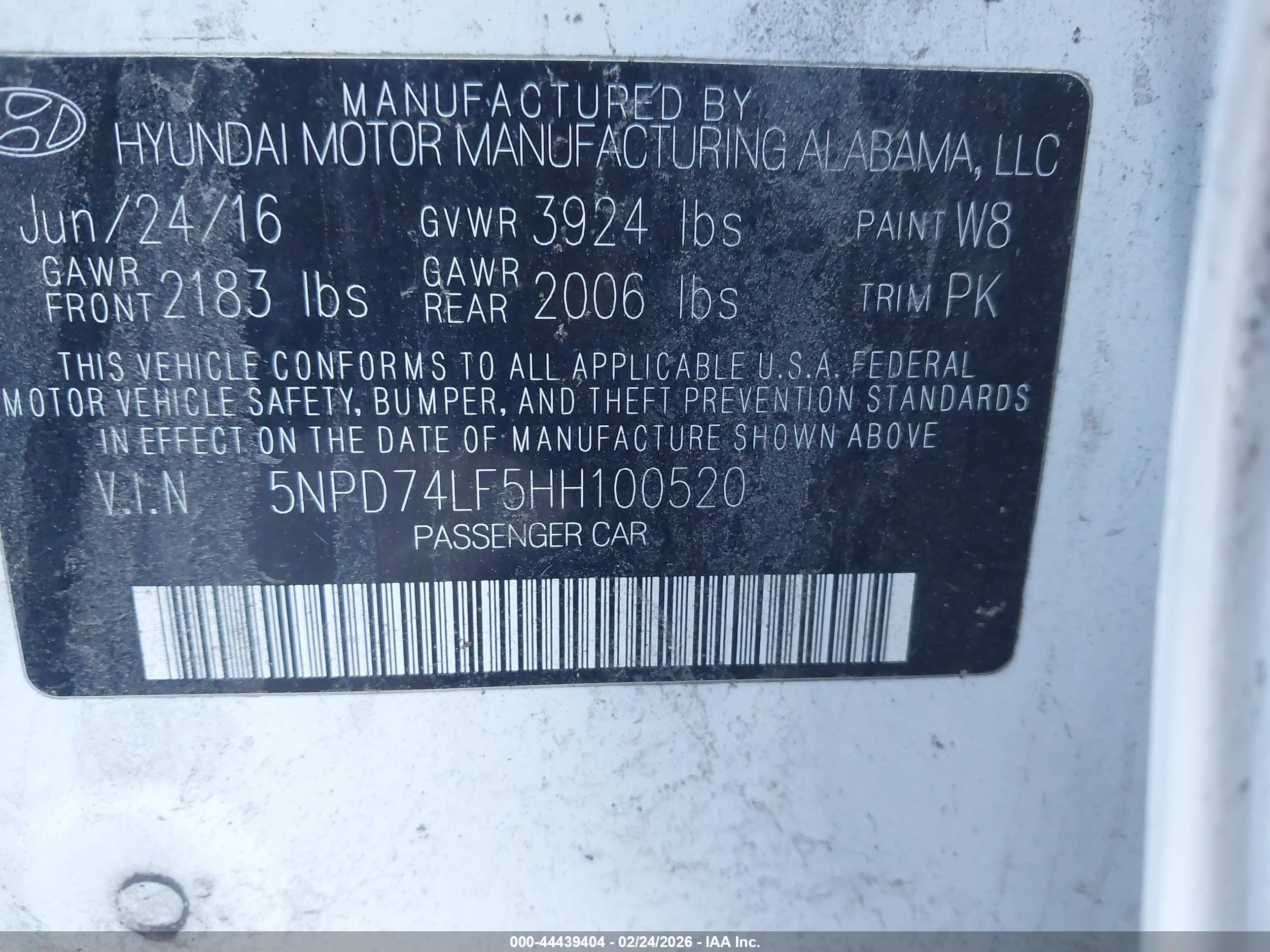 HYUNDAI ELANTRA image 9