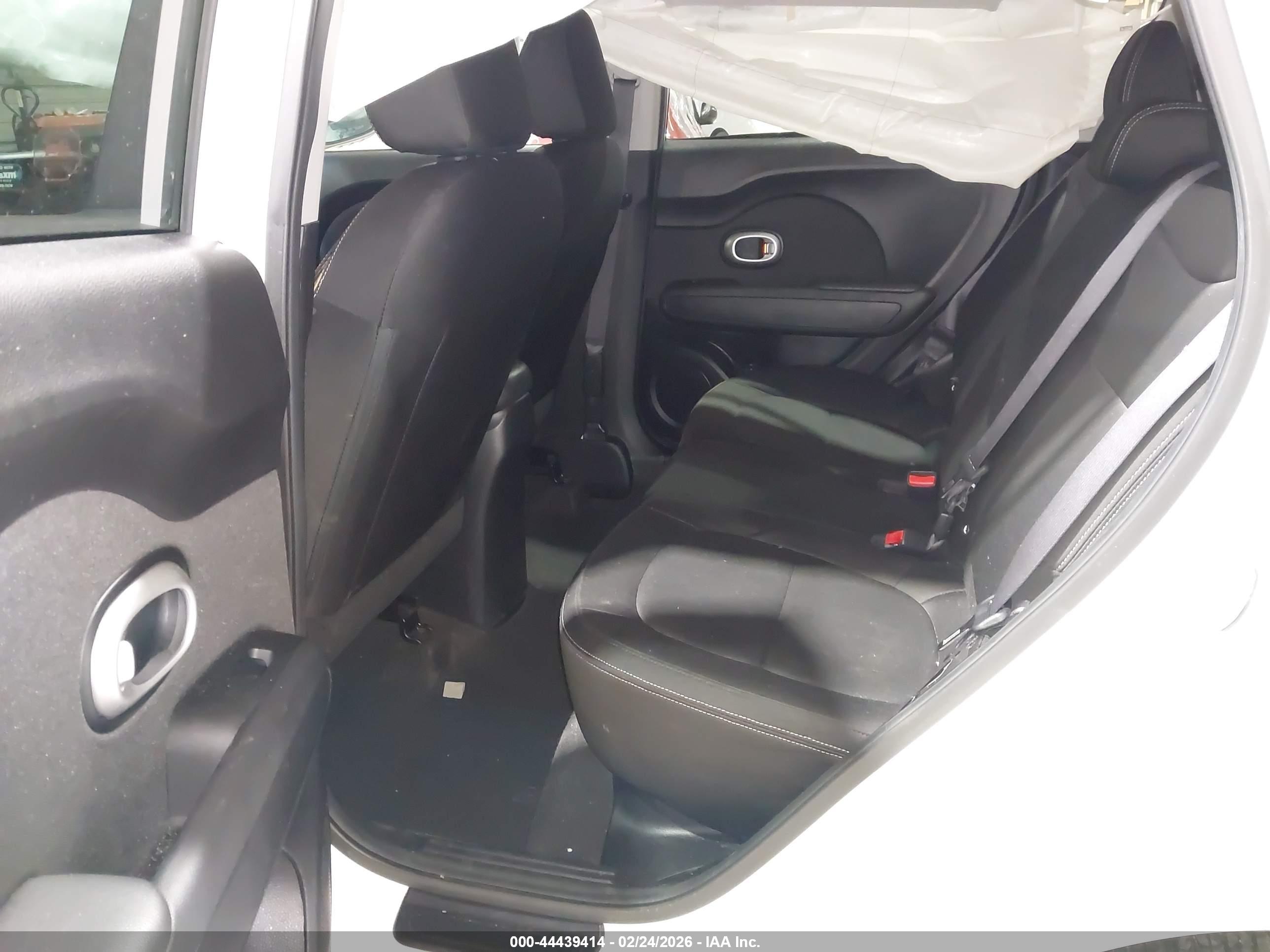 KIA SOUL image 8