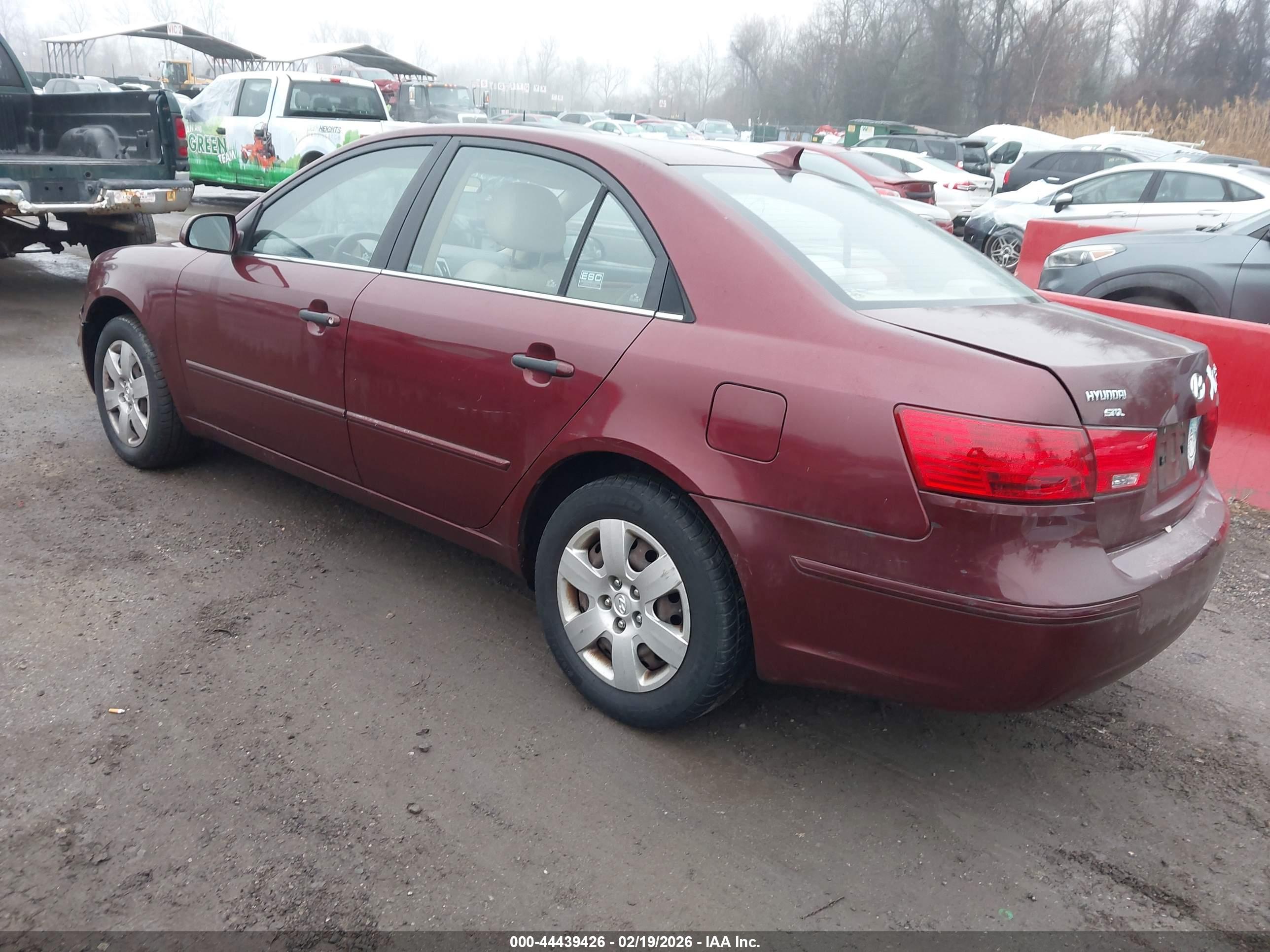 HYUNDAI SONATA image 3