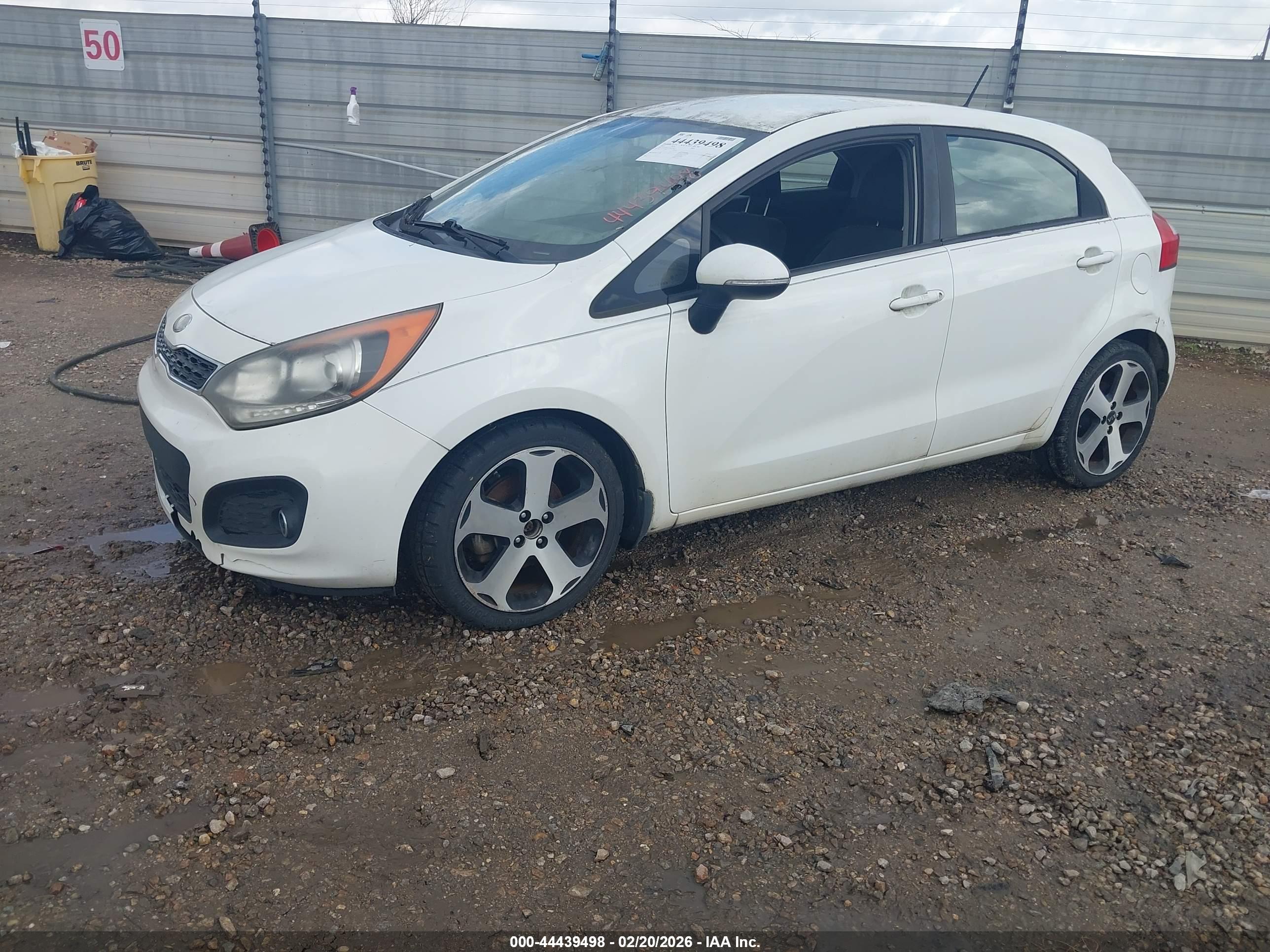KIA RIO image 2