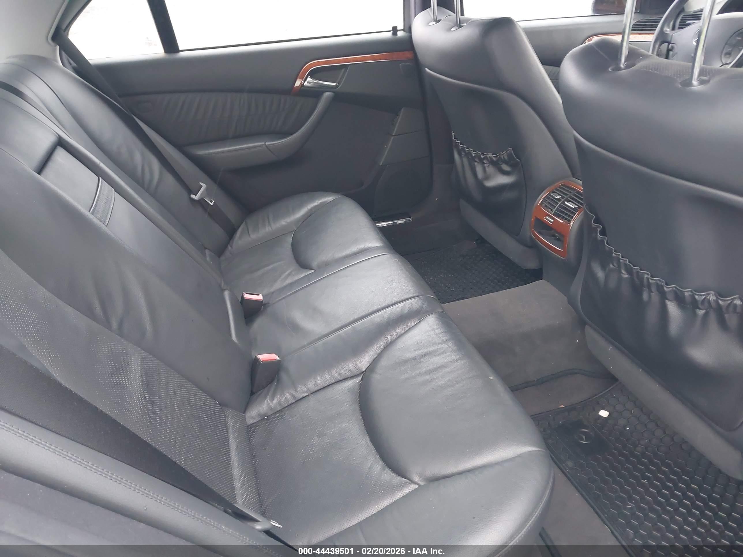 MERCEDES-BENZ S image 8