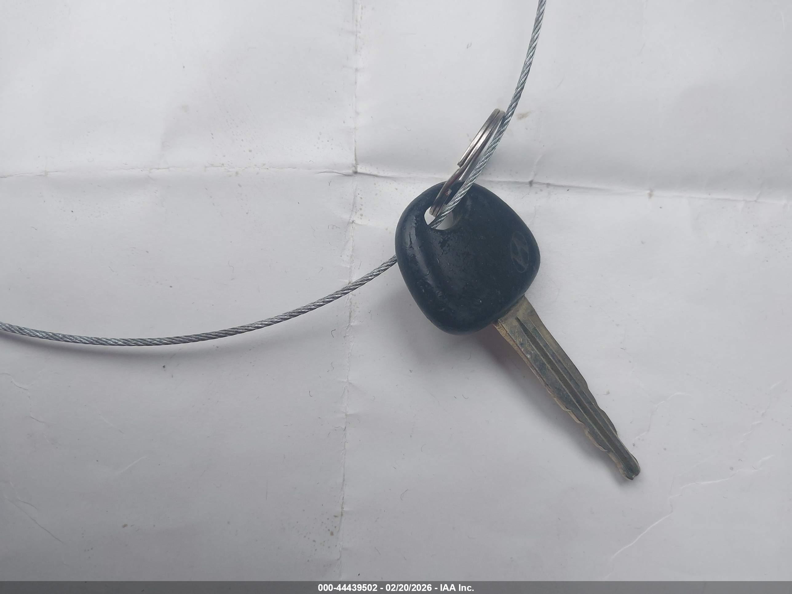 HYUNDAI ACCENT image 11