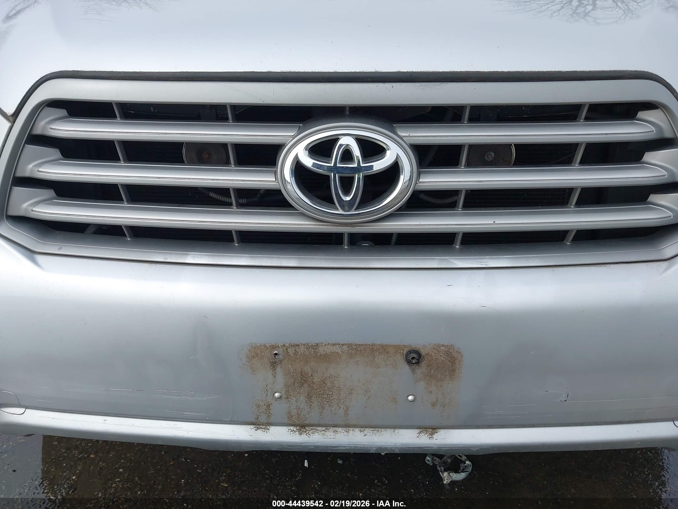 TOYOTA HIGHLANDER image 6
