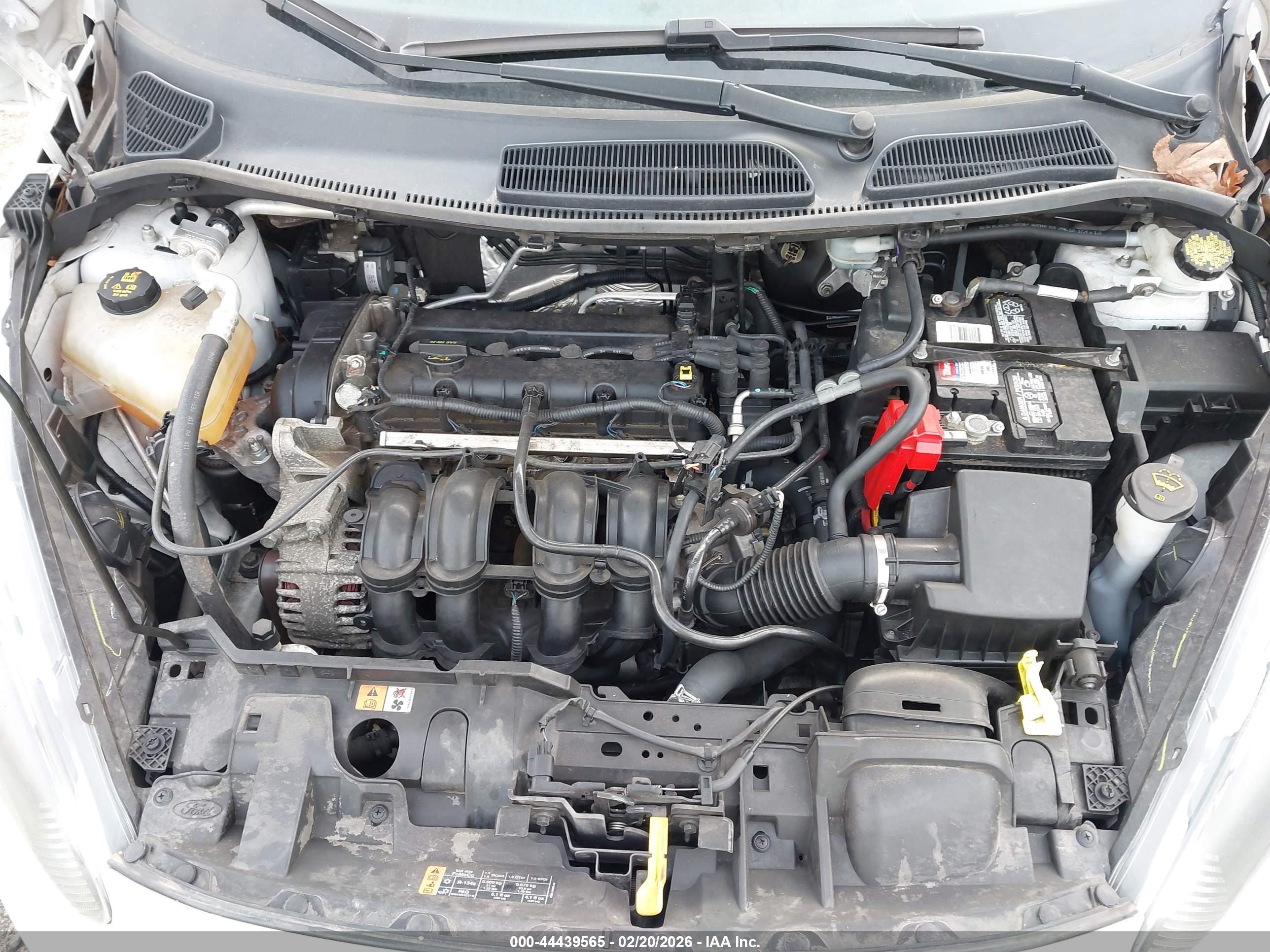 FORD FIESTA image 10
