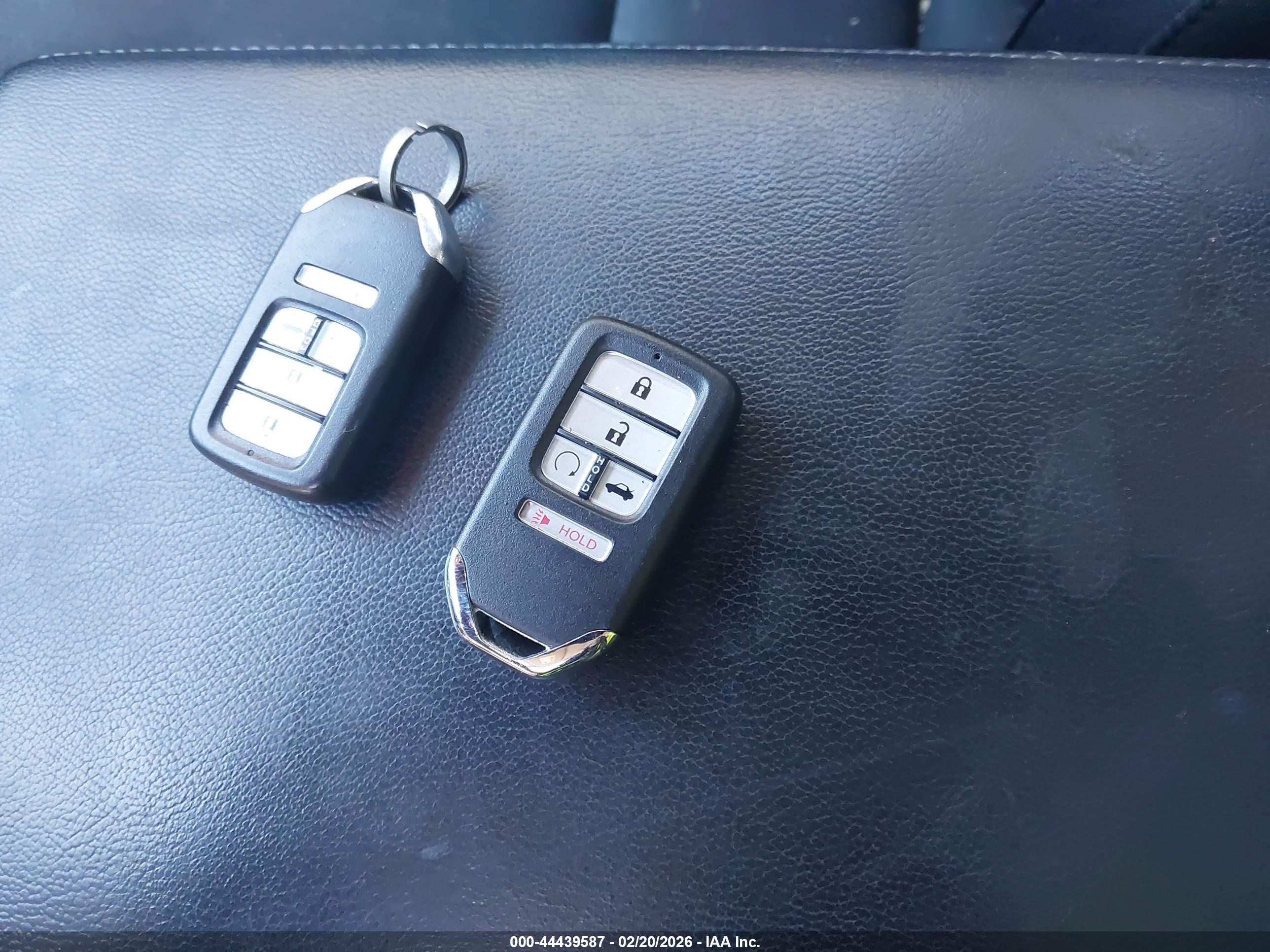 HONDA ACCORD image 11
