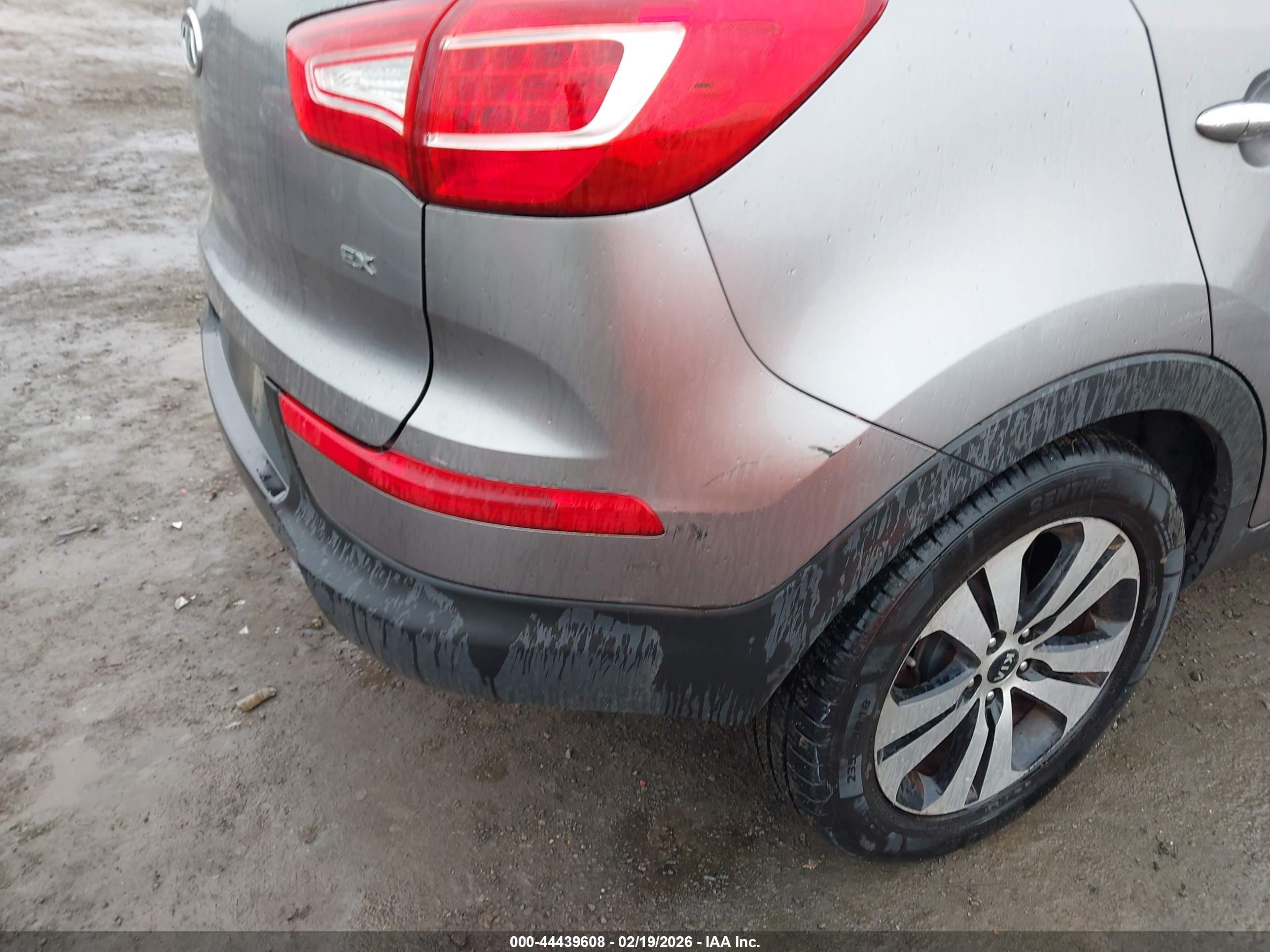 KIA SPORTAGE image 6