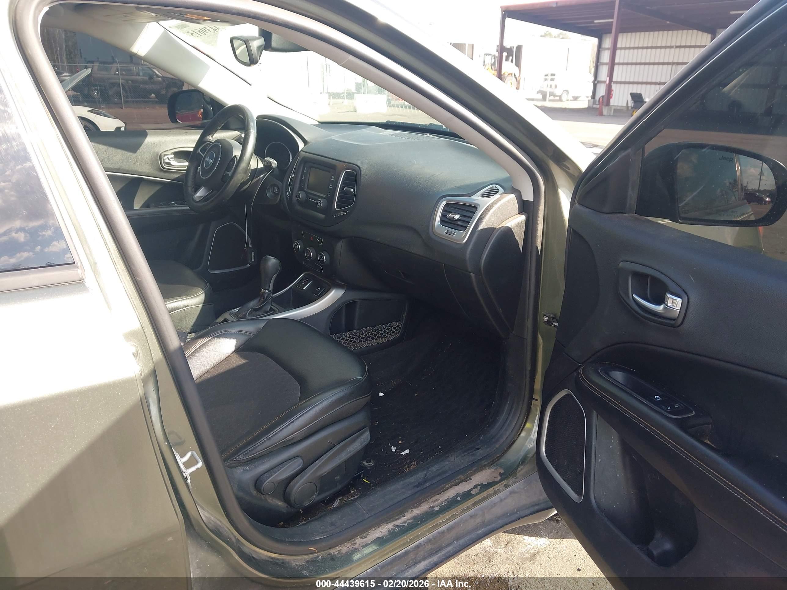 JEEP COMPASS image 5