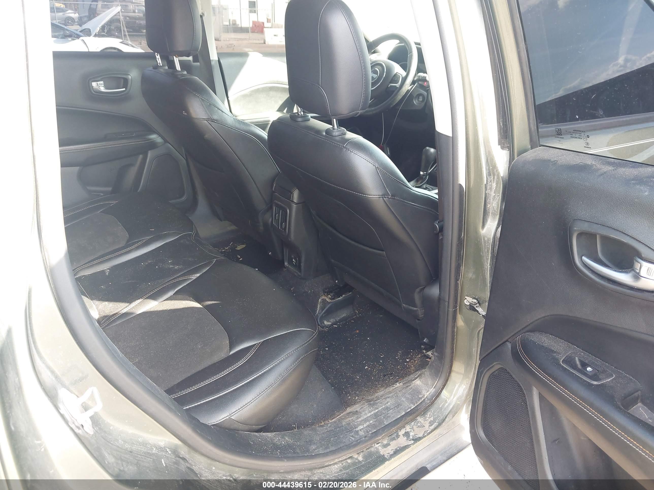 JEEP COMPASS image 8