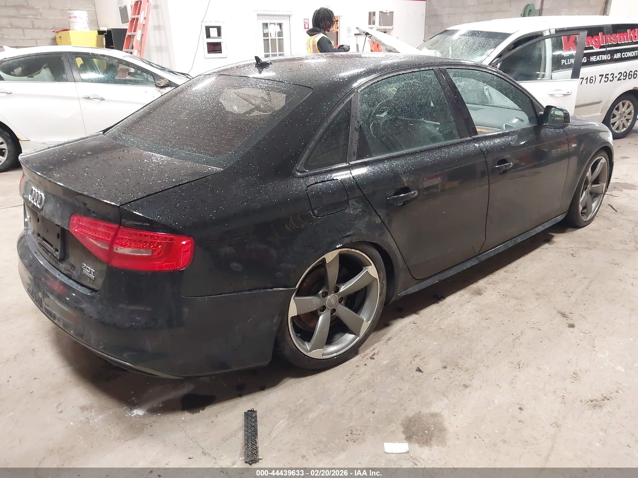 AUDI A4 image 4