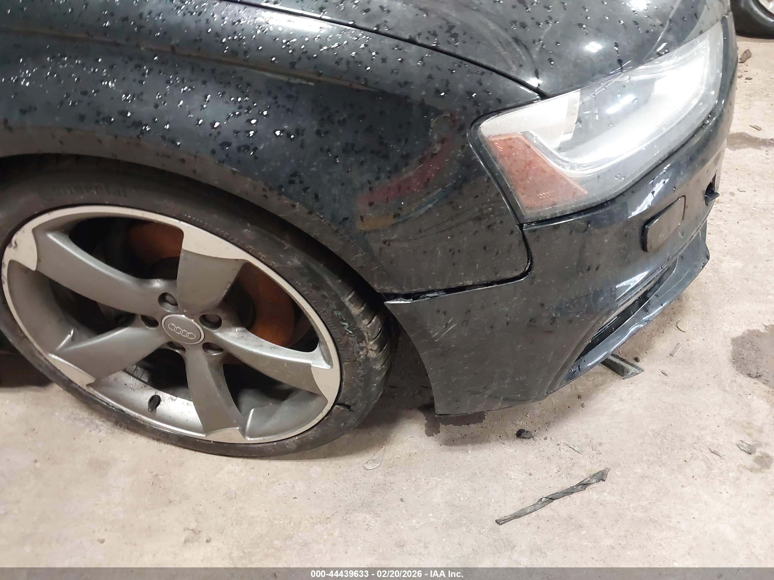 AUDI A4 image 6