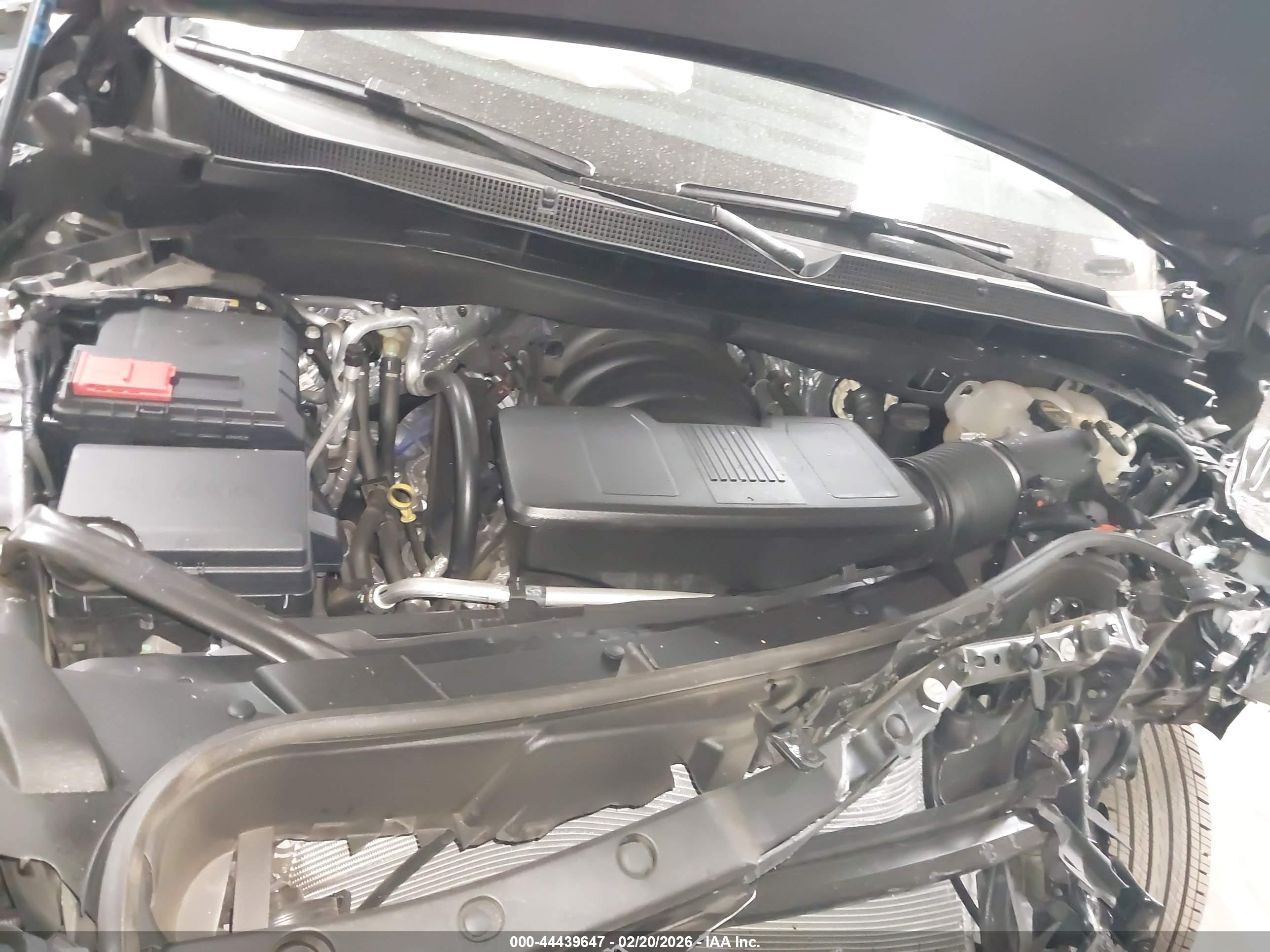 CHEVROLET TAHOE image 10
