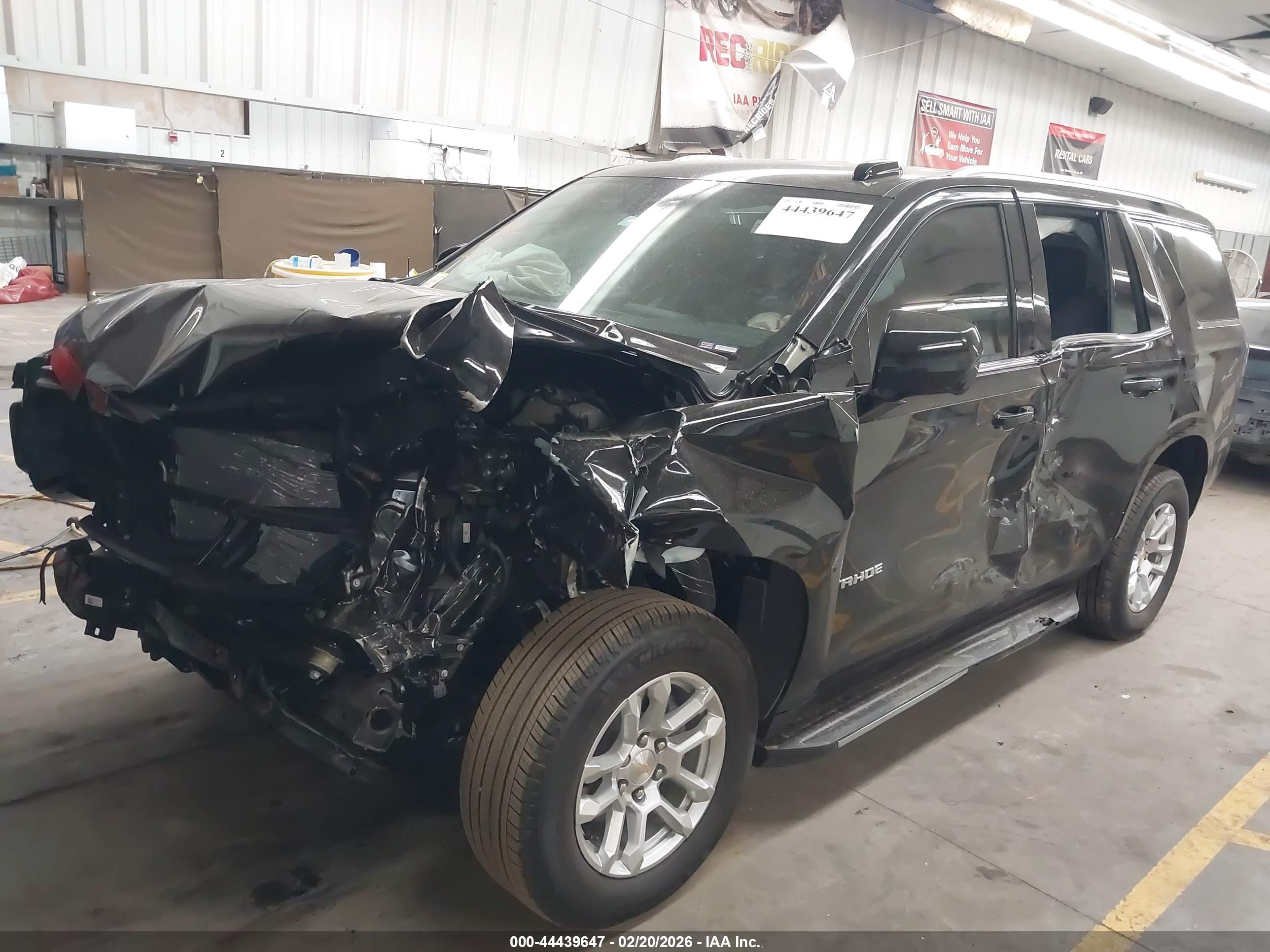 CHEVROLET TAHOE image 2