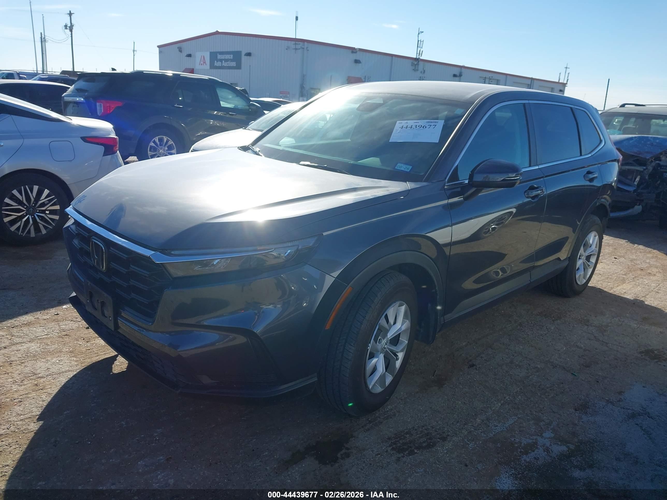HONDA CR-V image 2