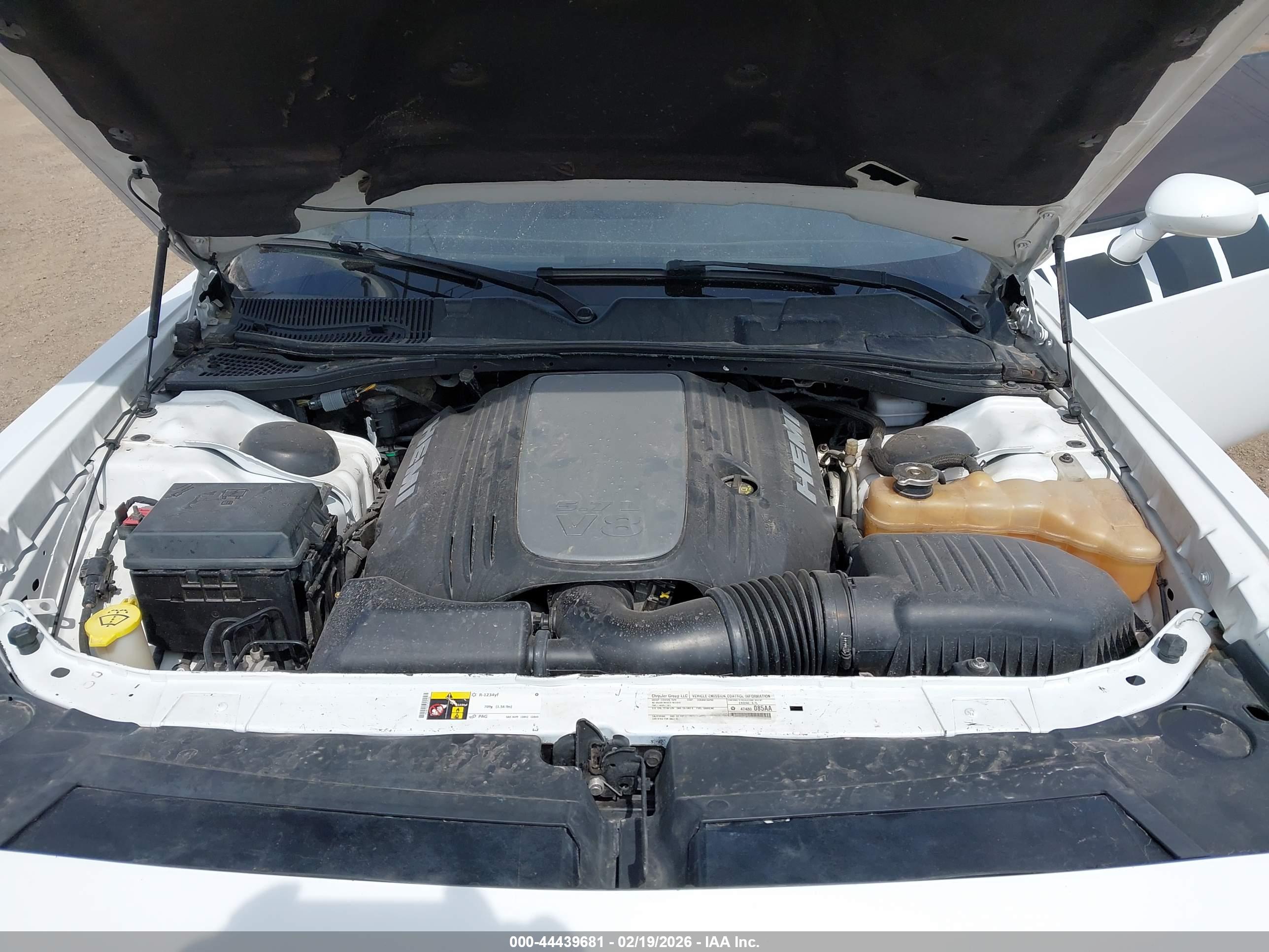 DODGE CHALLENGER image 10