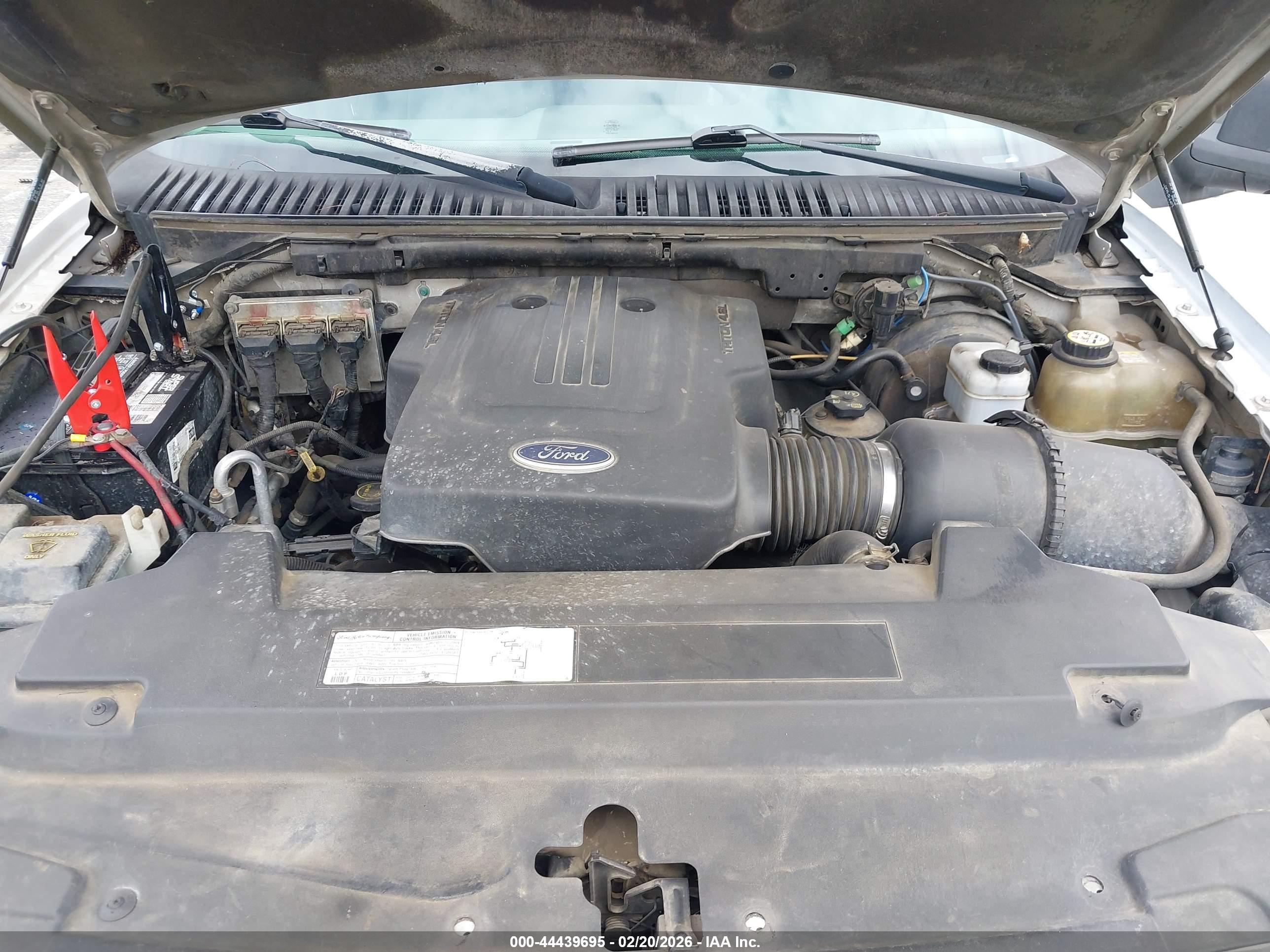 FORD EXPEDITION image 10