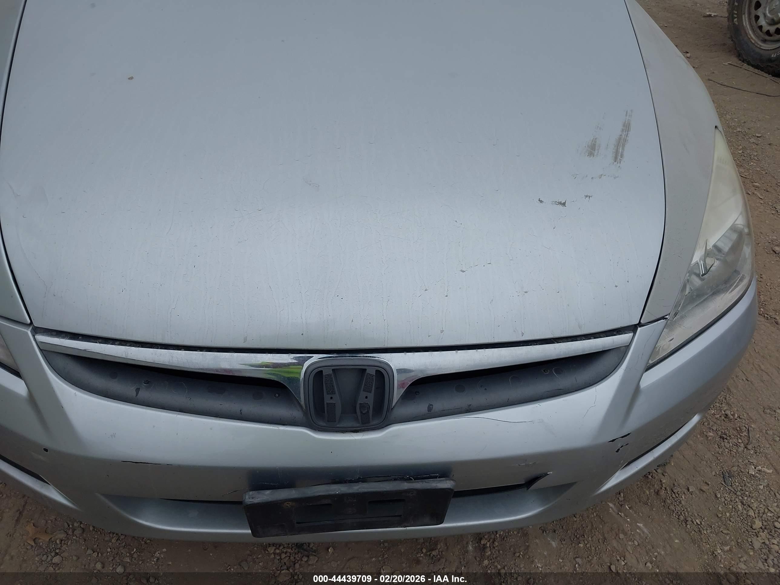 HONDA ACCORD image 6