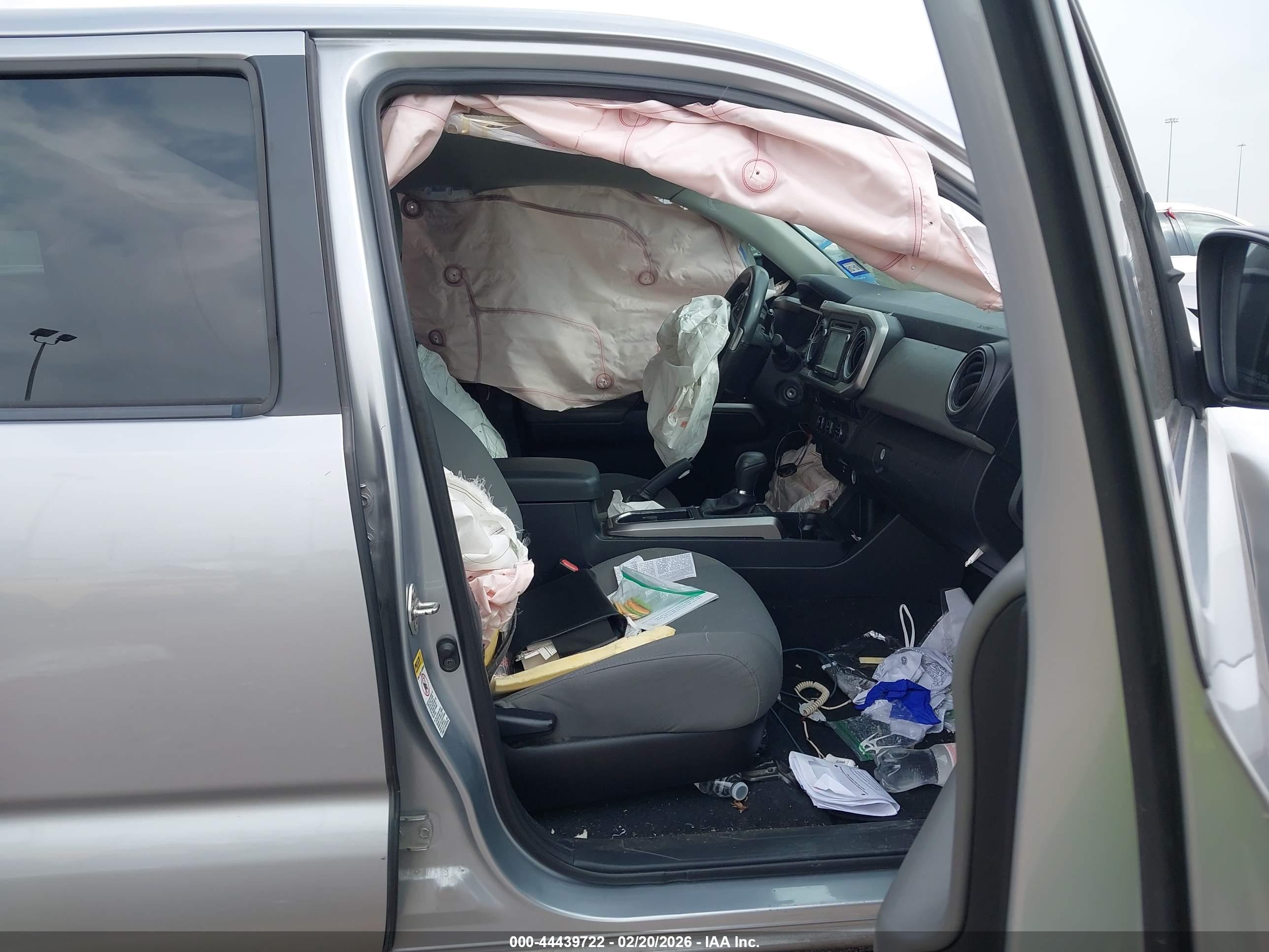 TOYOTA TACOMA image 5