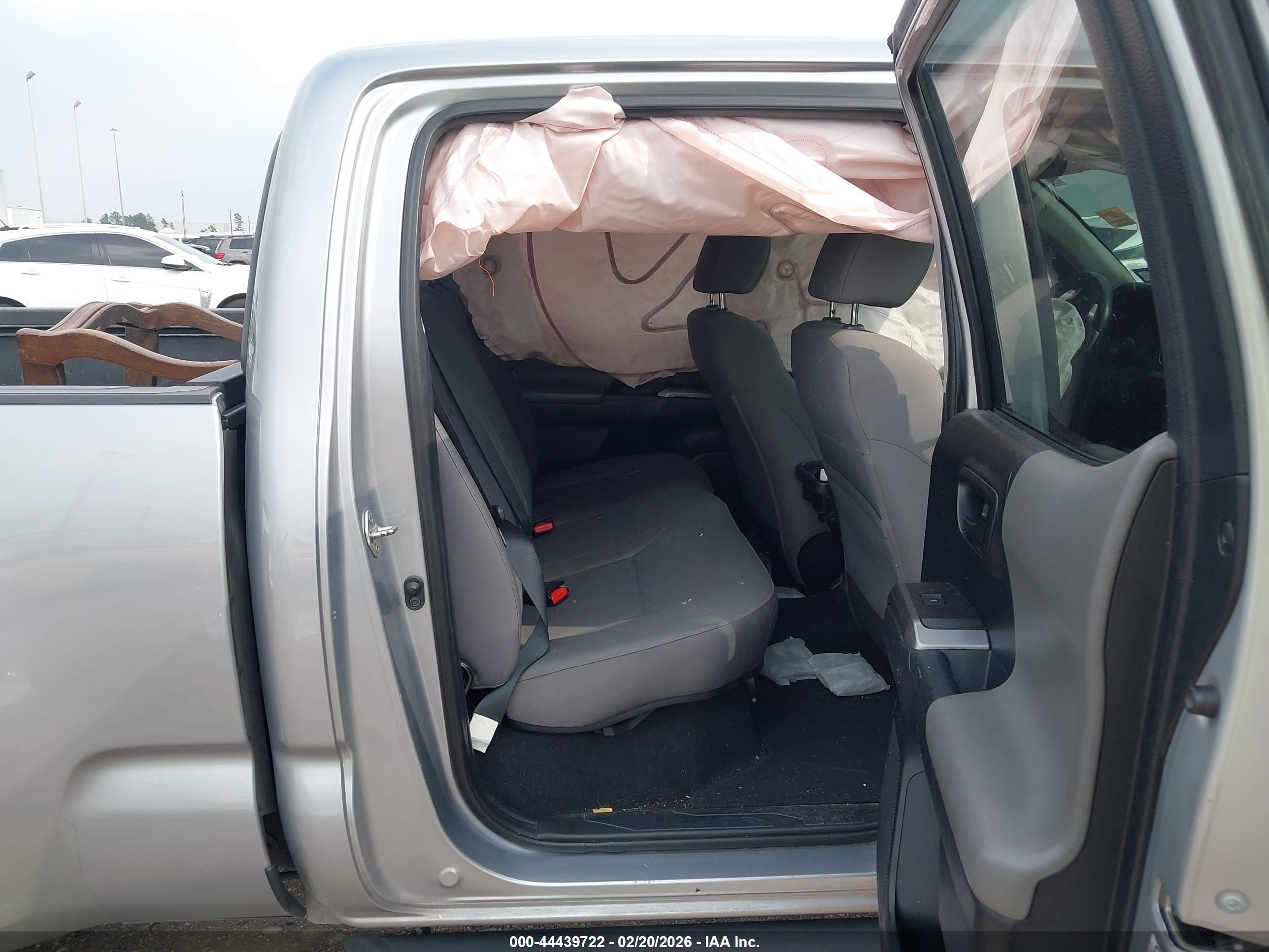 TOYOTA TACOMA image 8