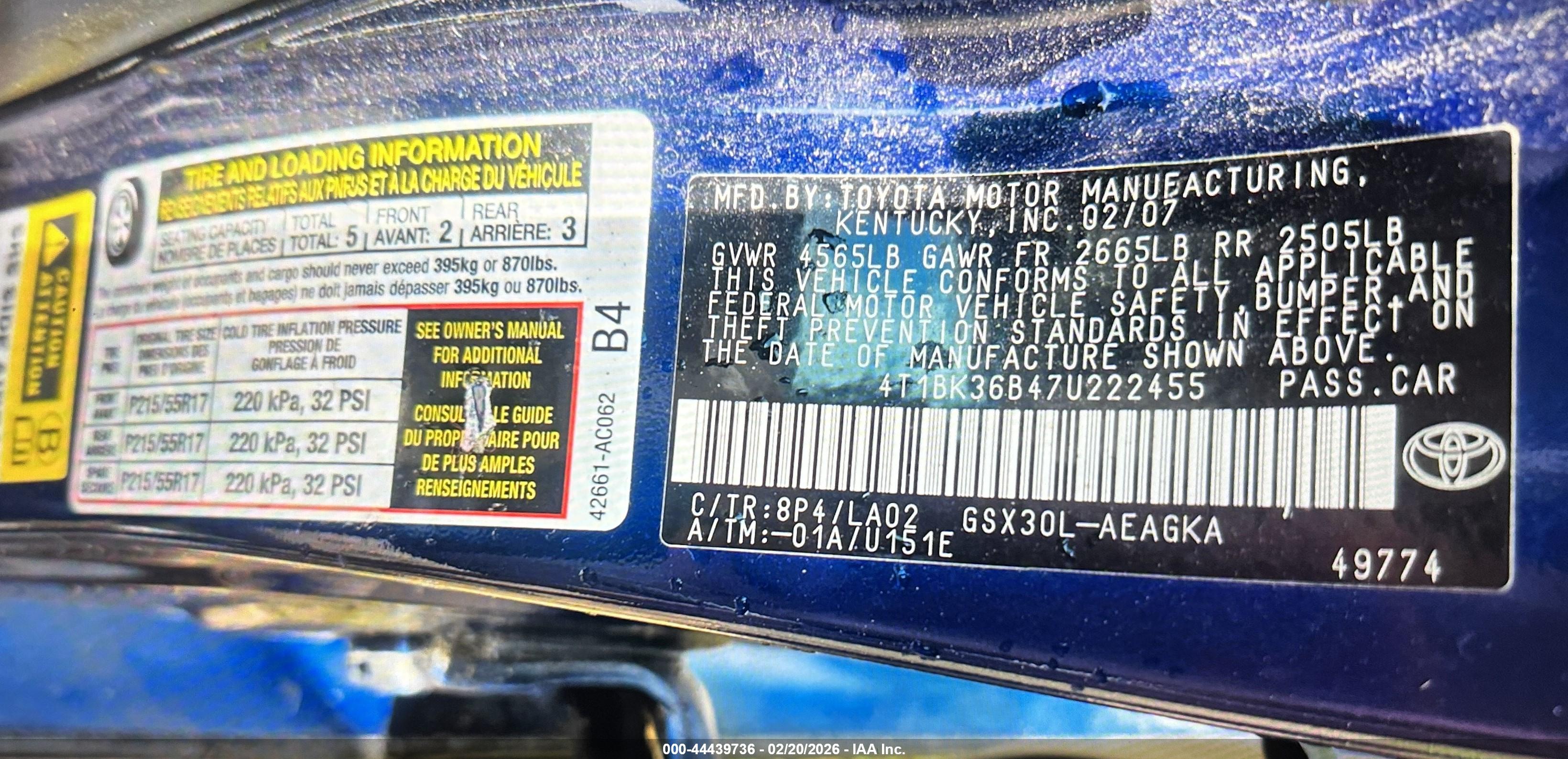 TOYOTA AVALON image 9