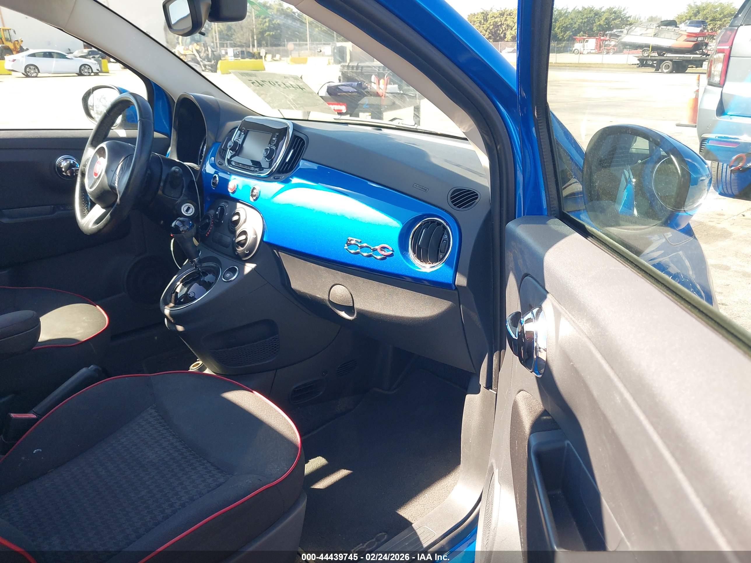 FIAT 500C image 5