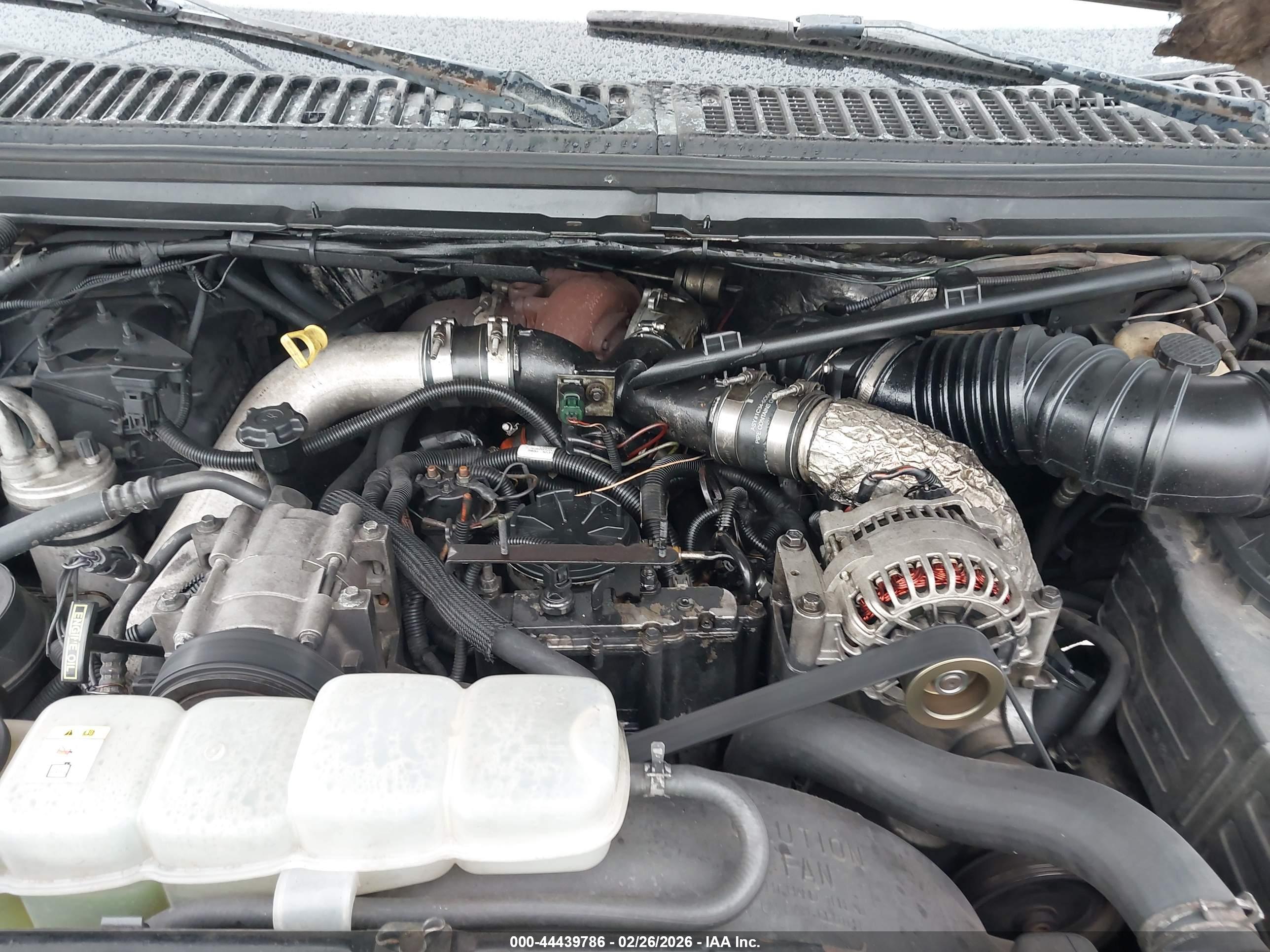 FORD F-550 image 10