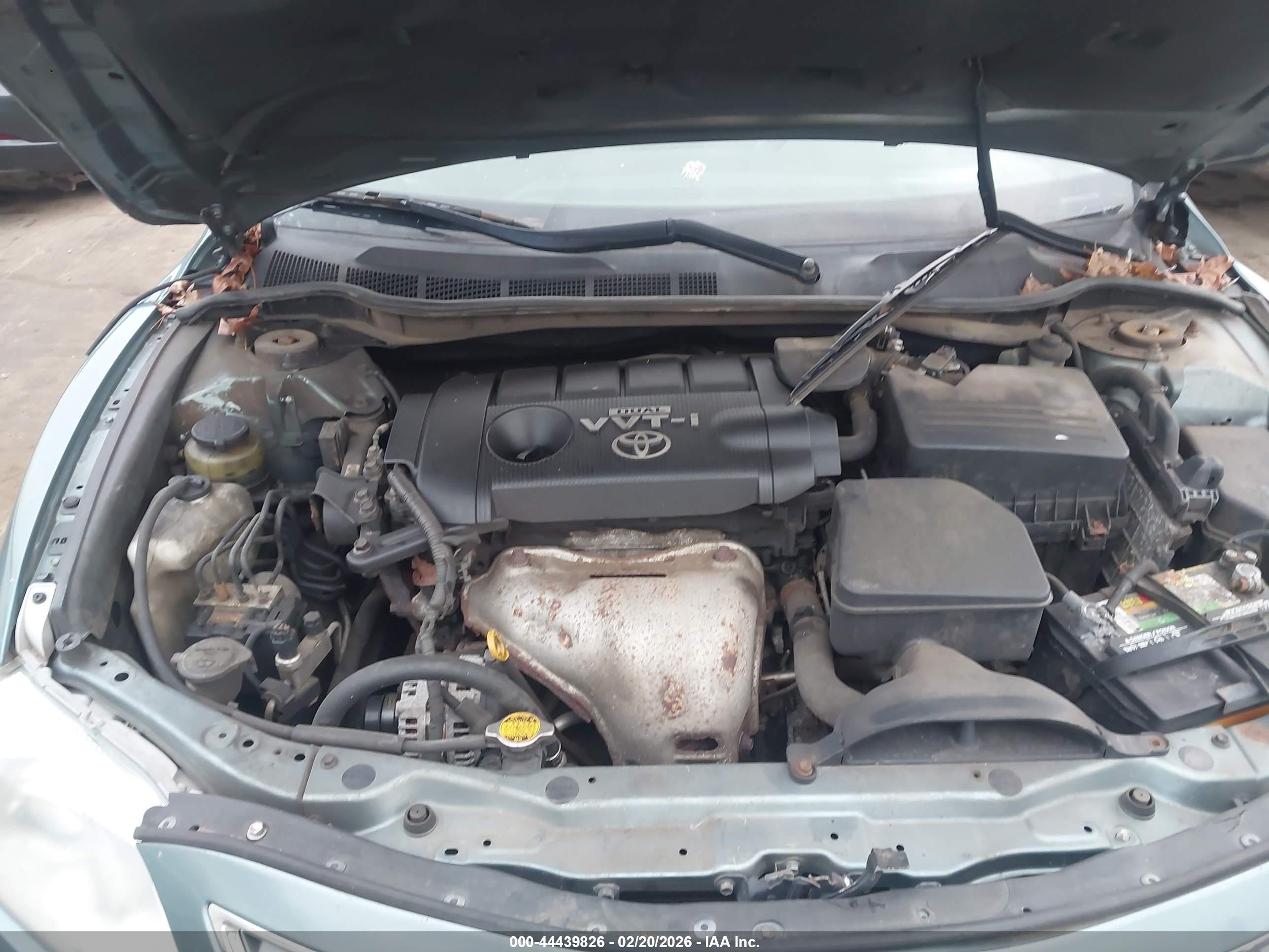 TOYOTA CAMRY image 10