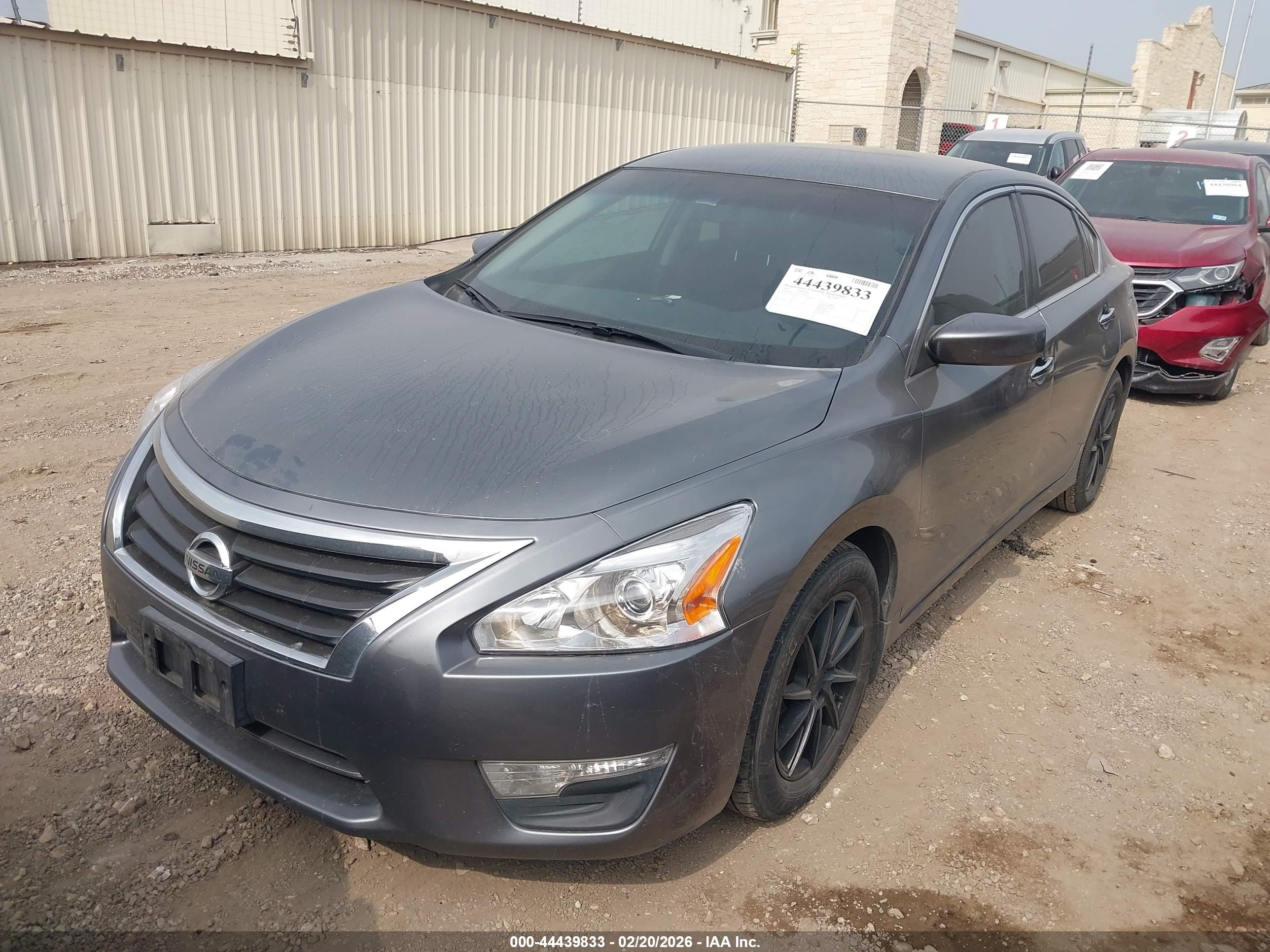 NISSAN ALTIMA image 2