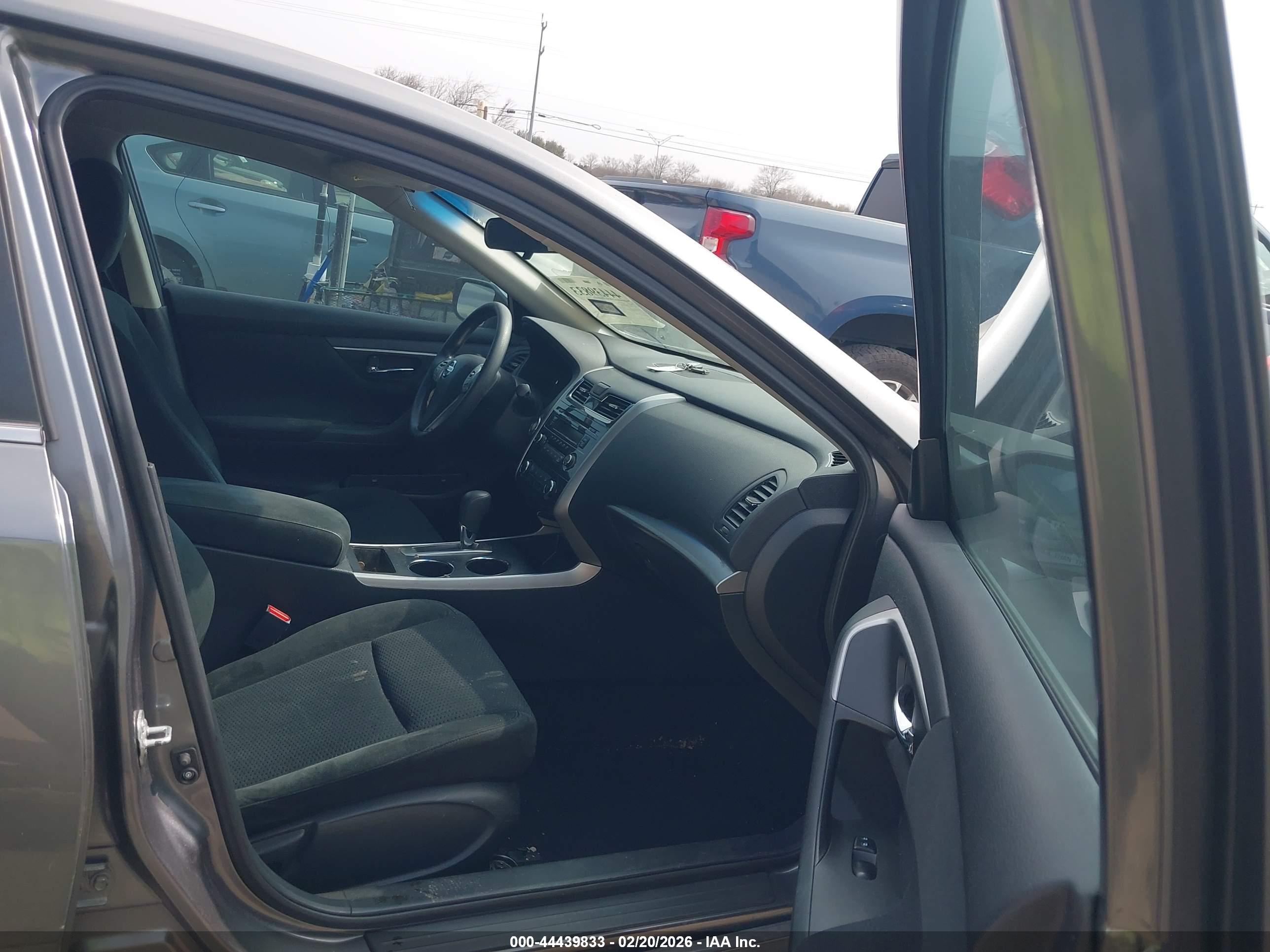 NISSAN ALTIMA image 5