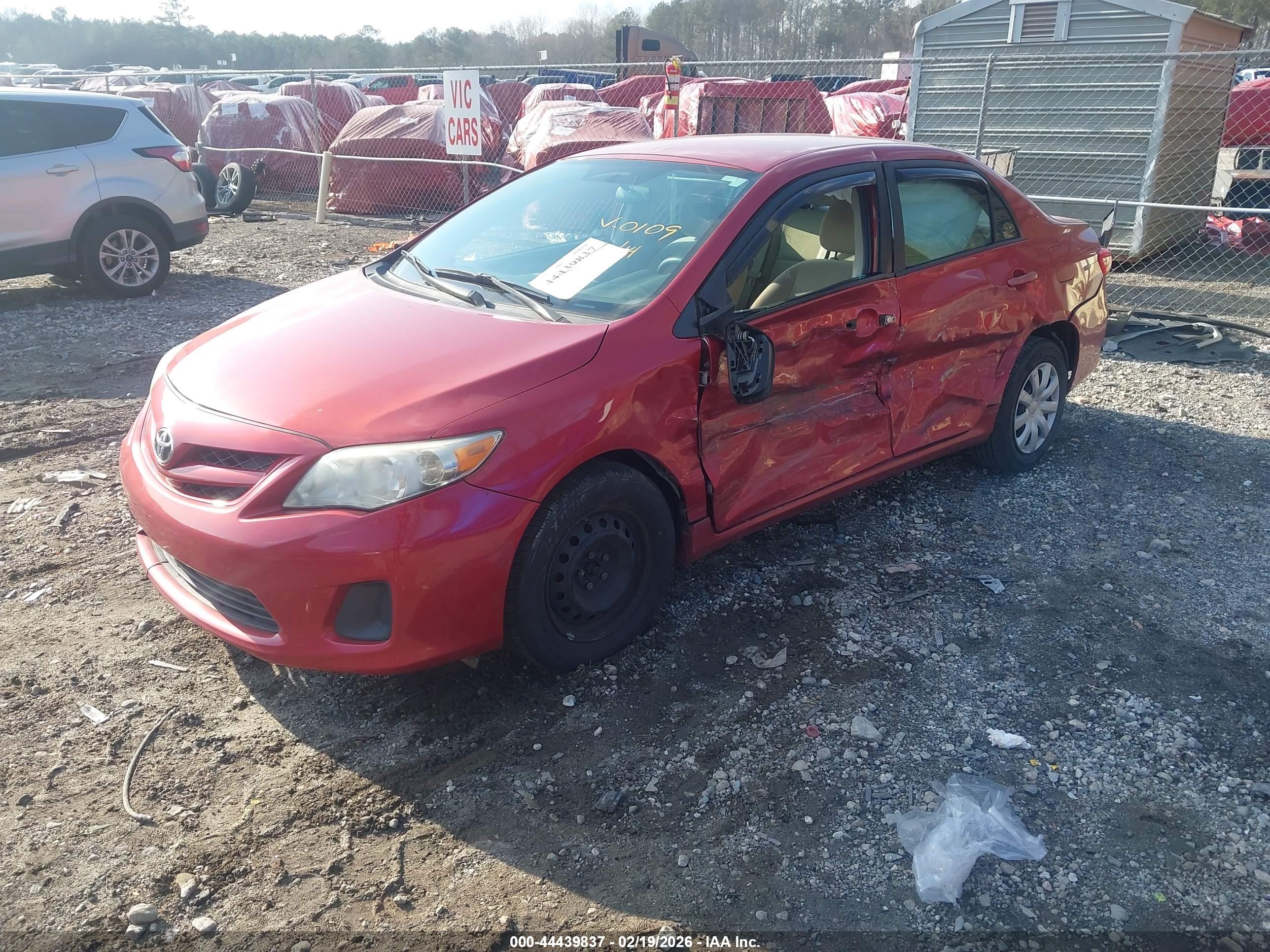 TOYOTA COROLLA image 2