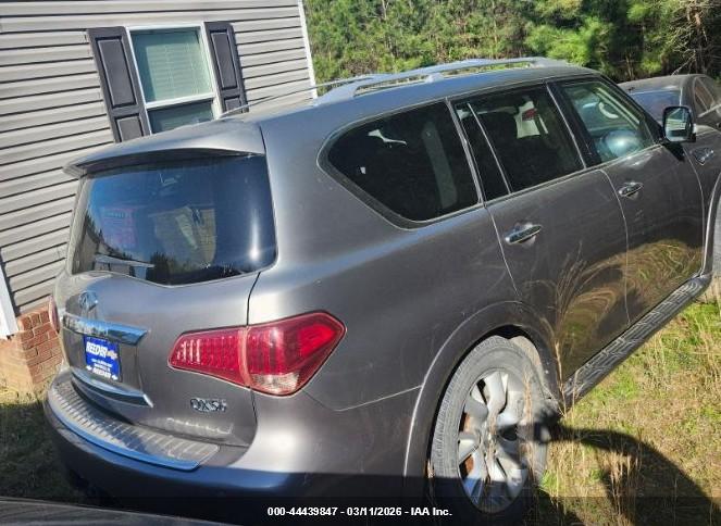 INFINITI QX56 image 4