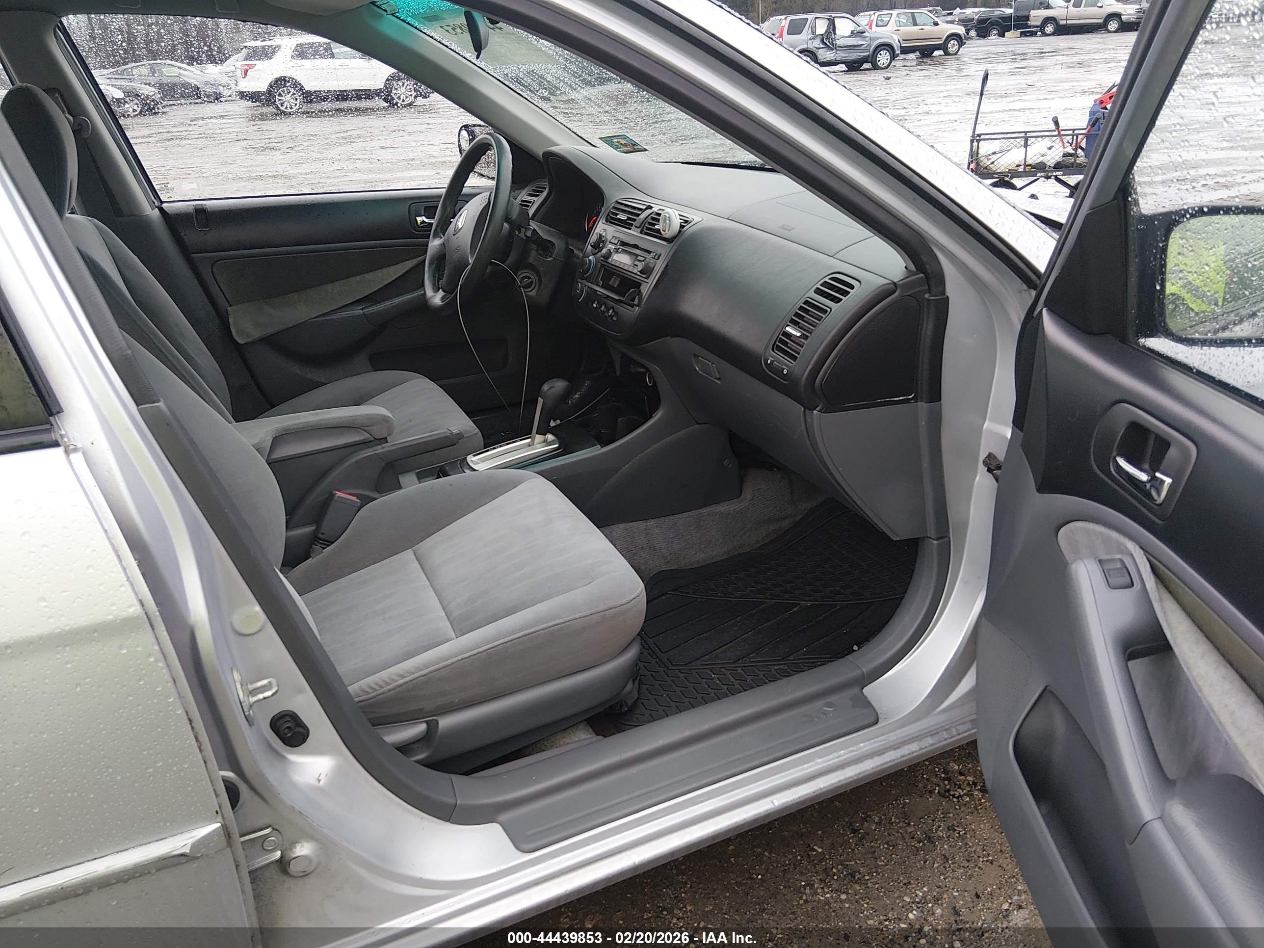 HONDA CIVIC image 5