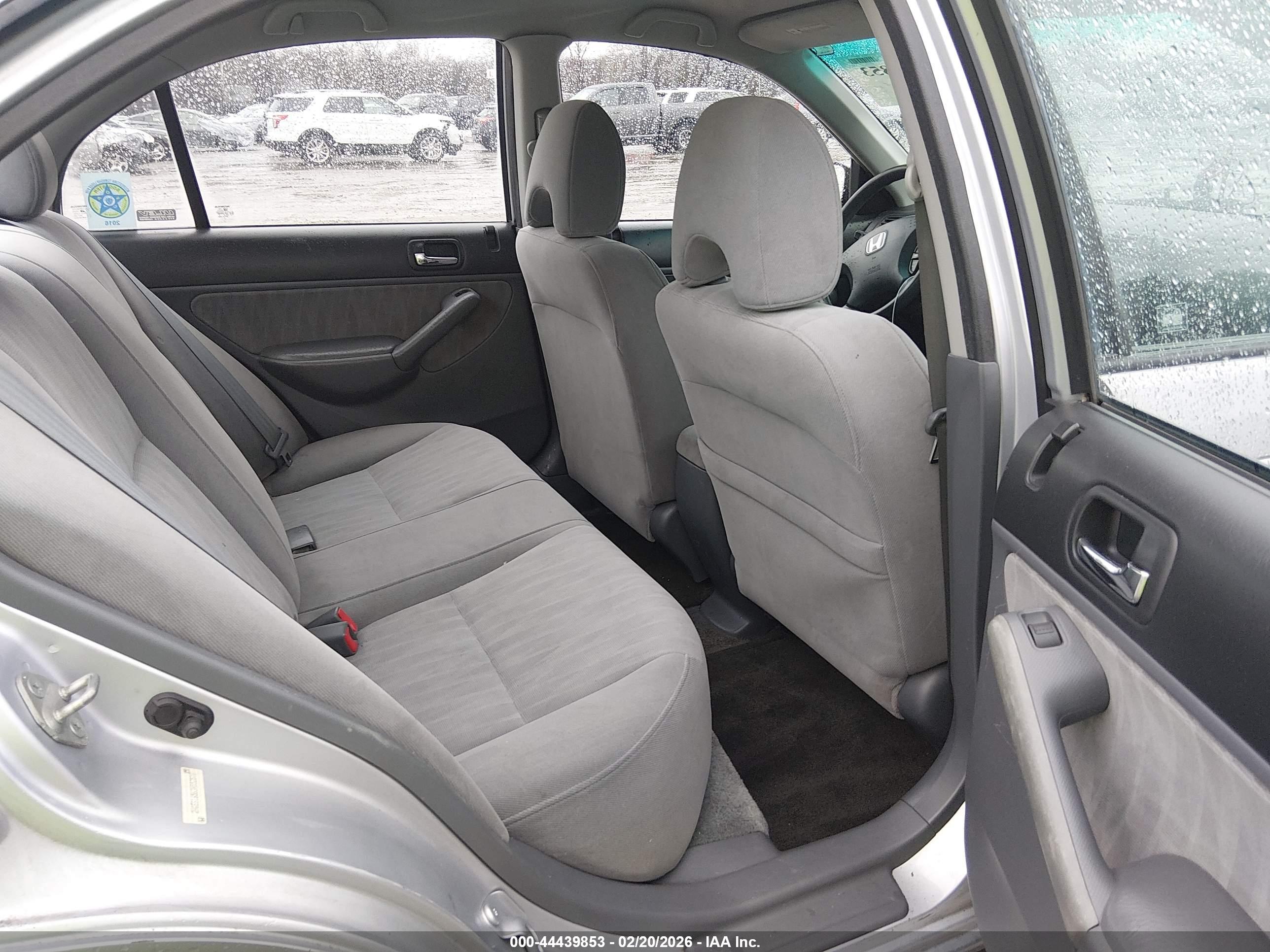 HONDA CIVIC image 8