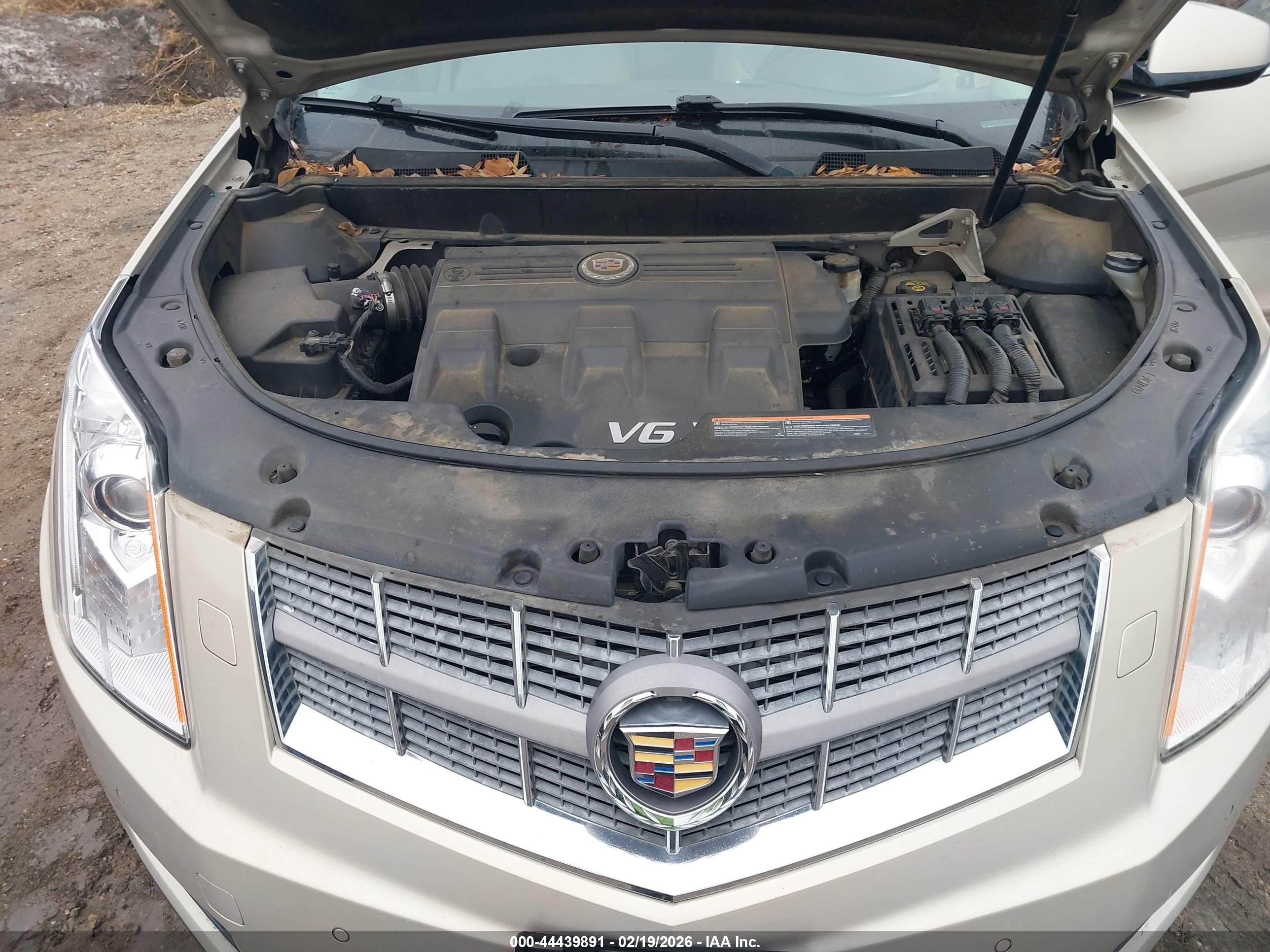 CADILLAC SRX image 10