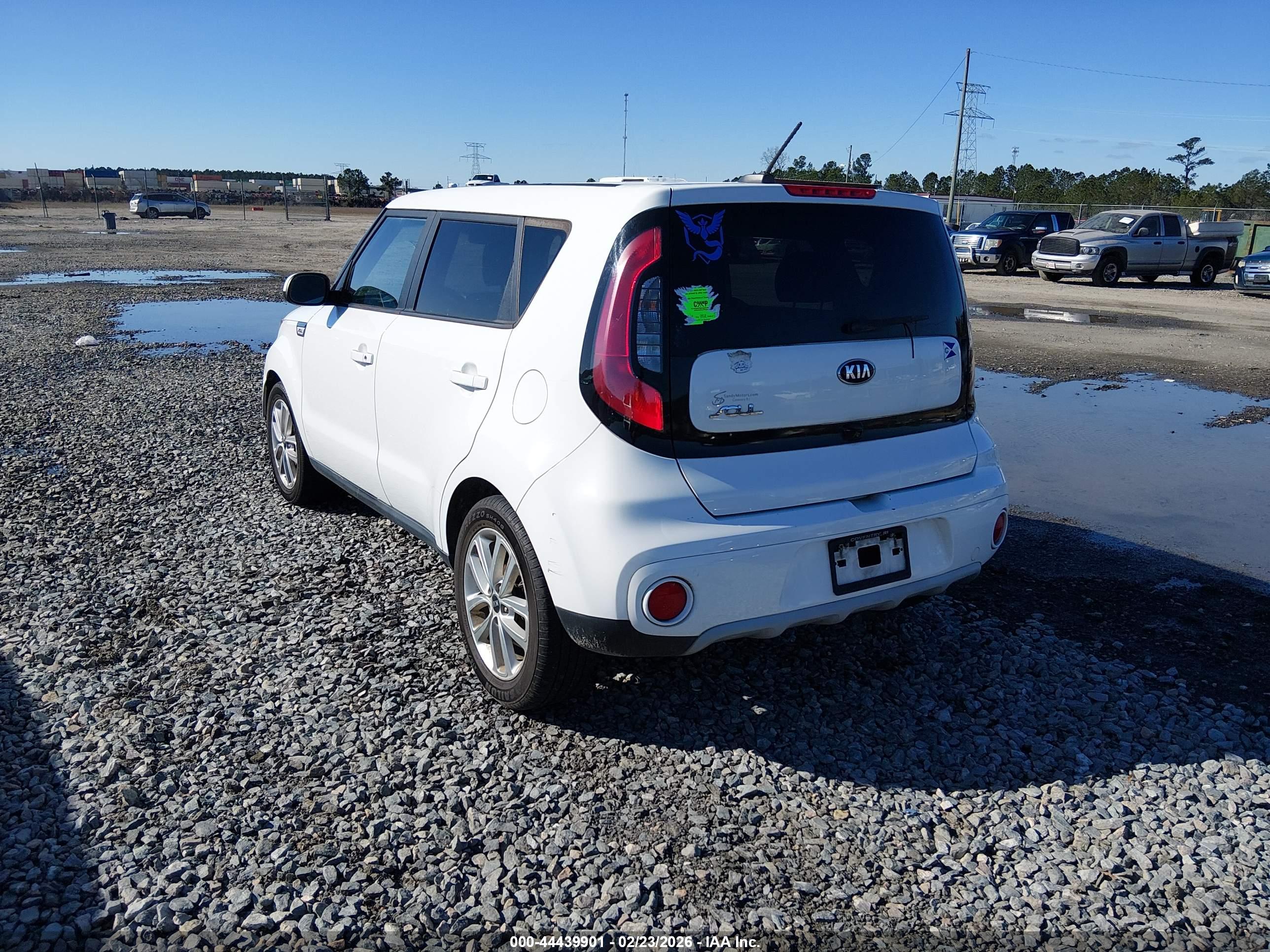 KIA SOUL image 3