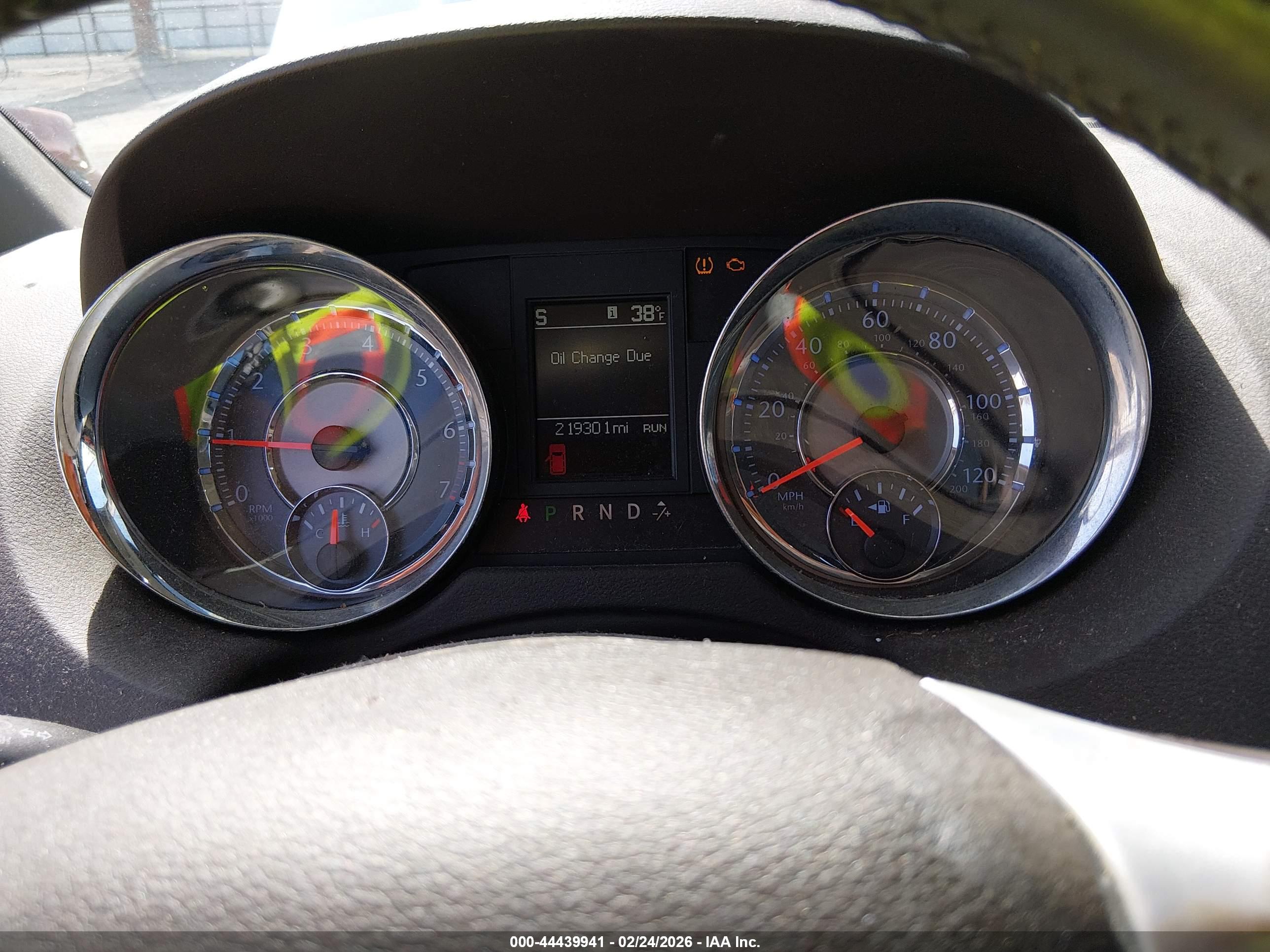 CHRYSLER TOWN image 7