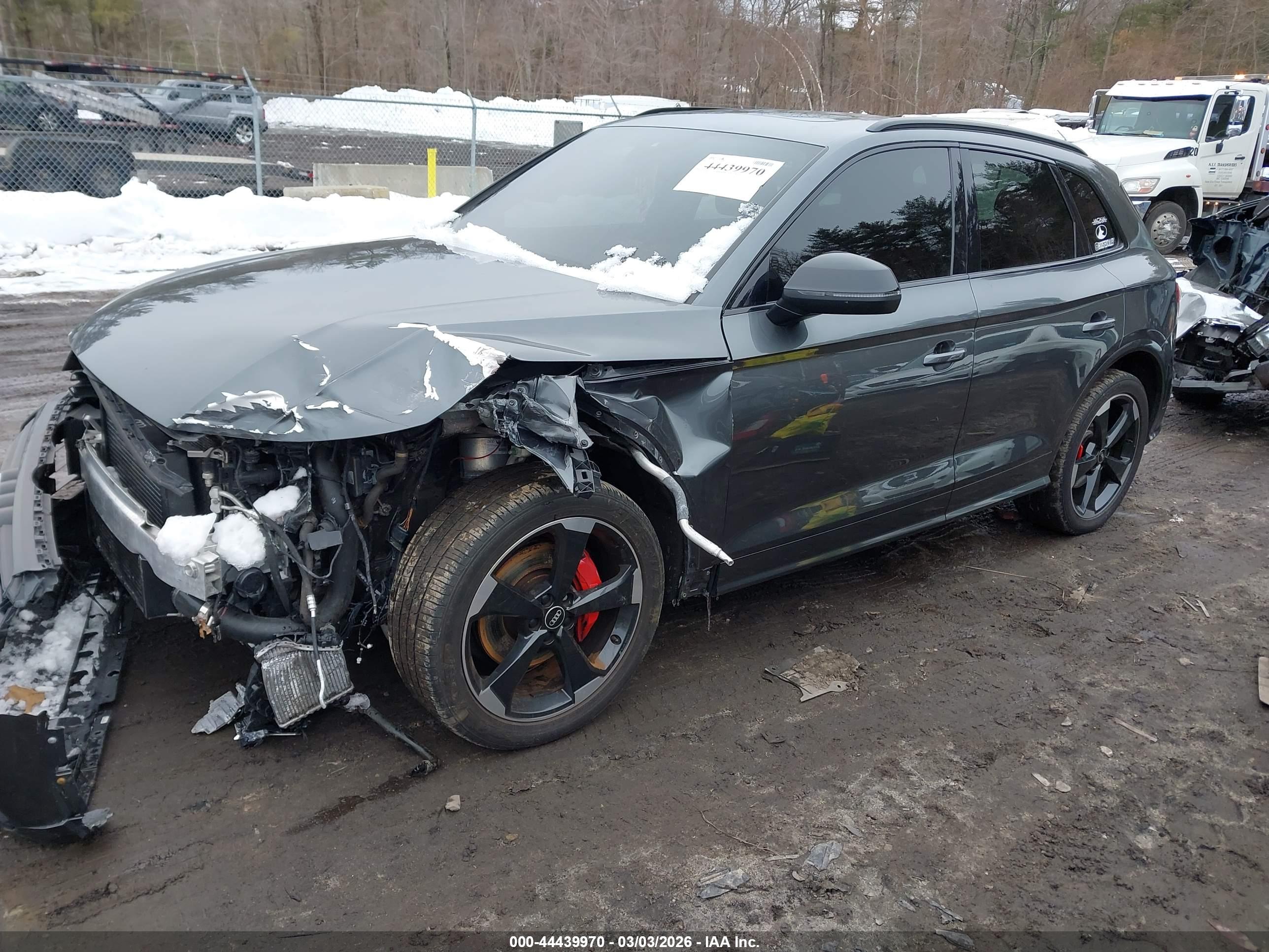 AUDI SQ5 image 2