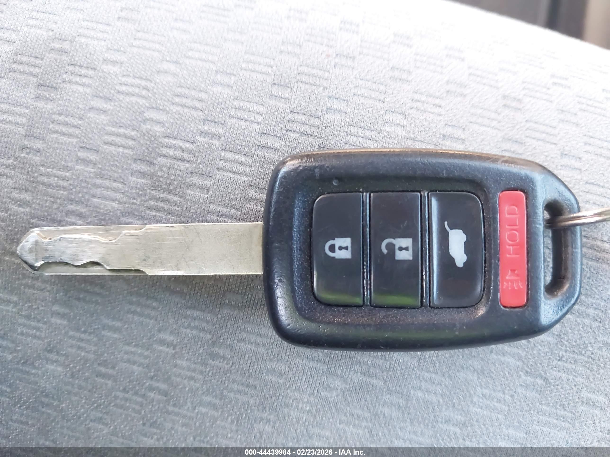 HONDA CR-V image 11