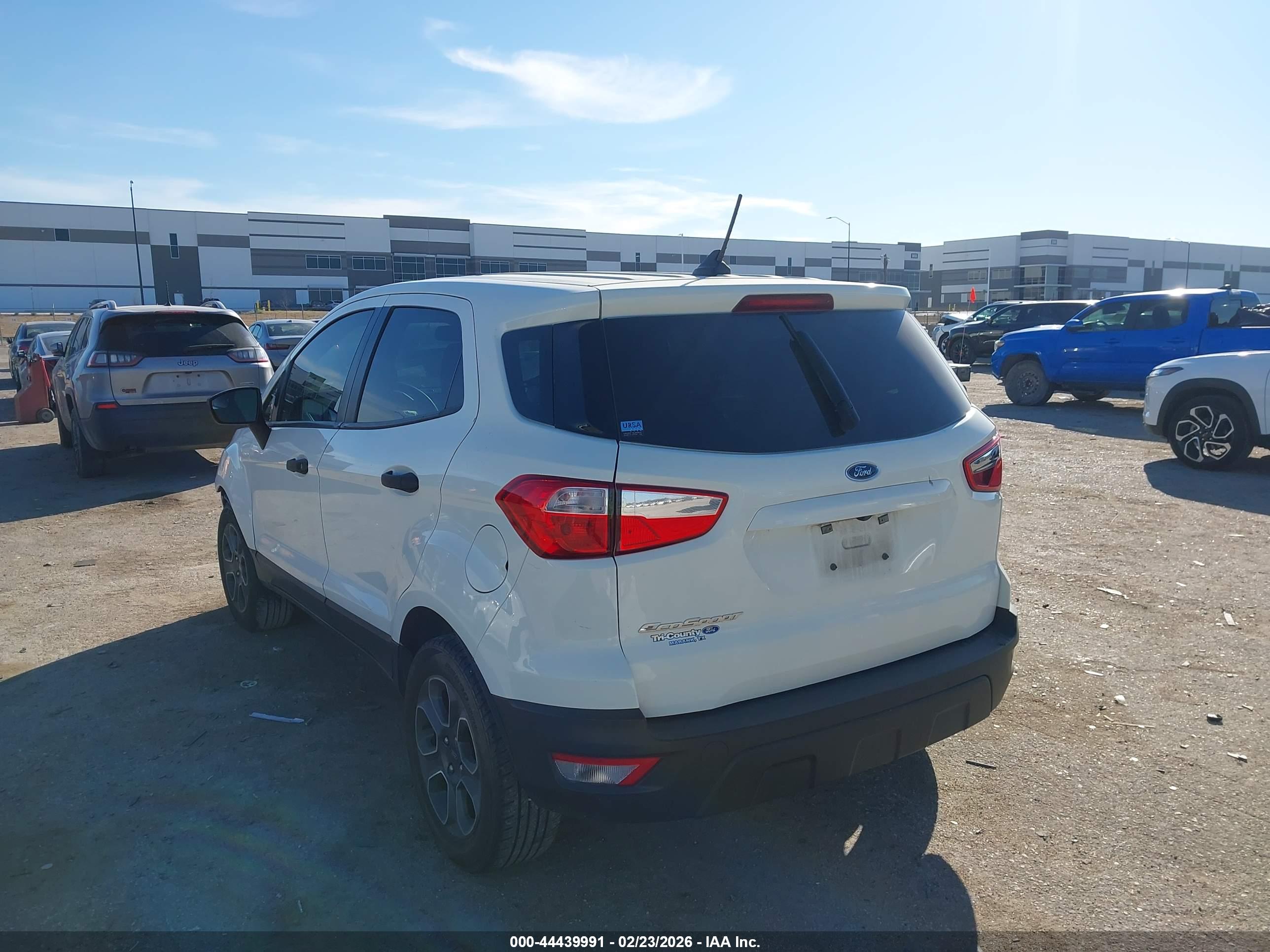 FORD ECOSPORT image 3