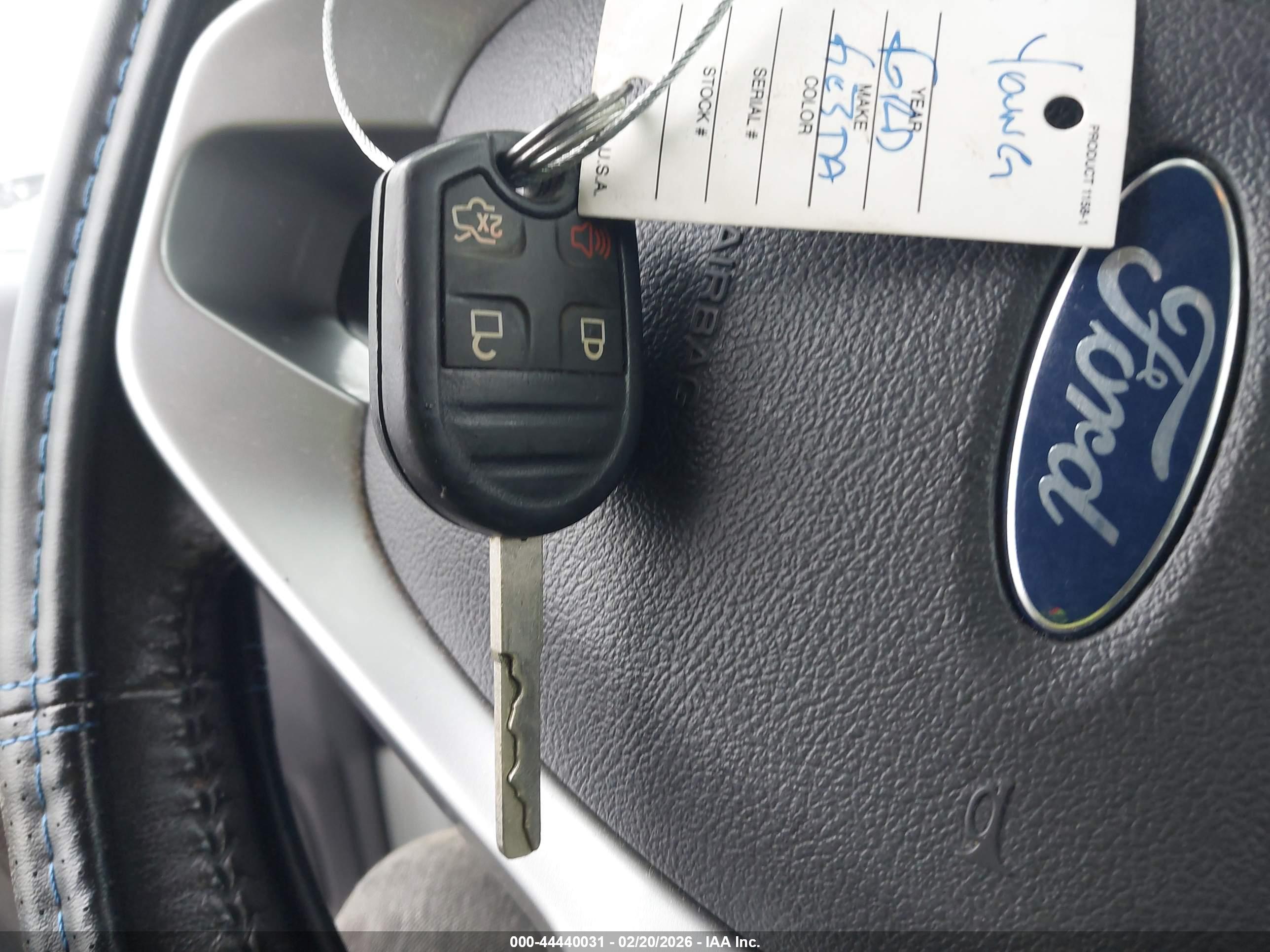 FORD FIESTA image 11