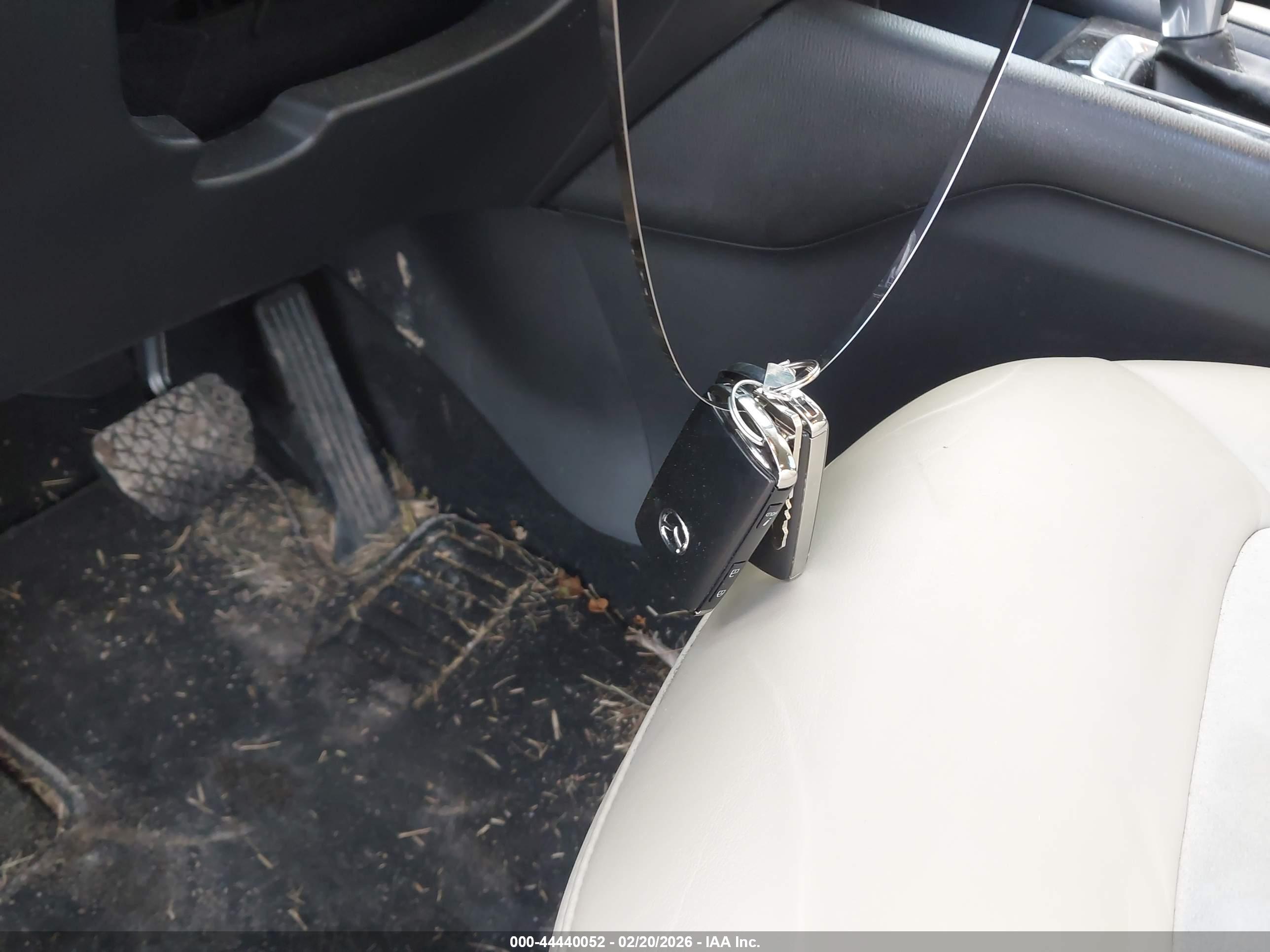 MAZDA CX-5 image 11