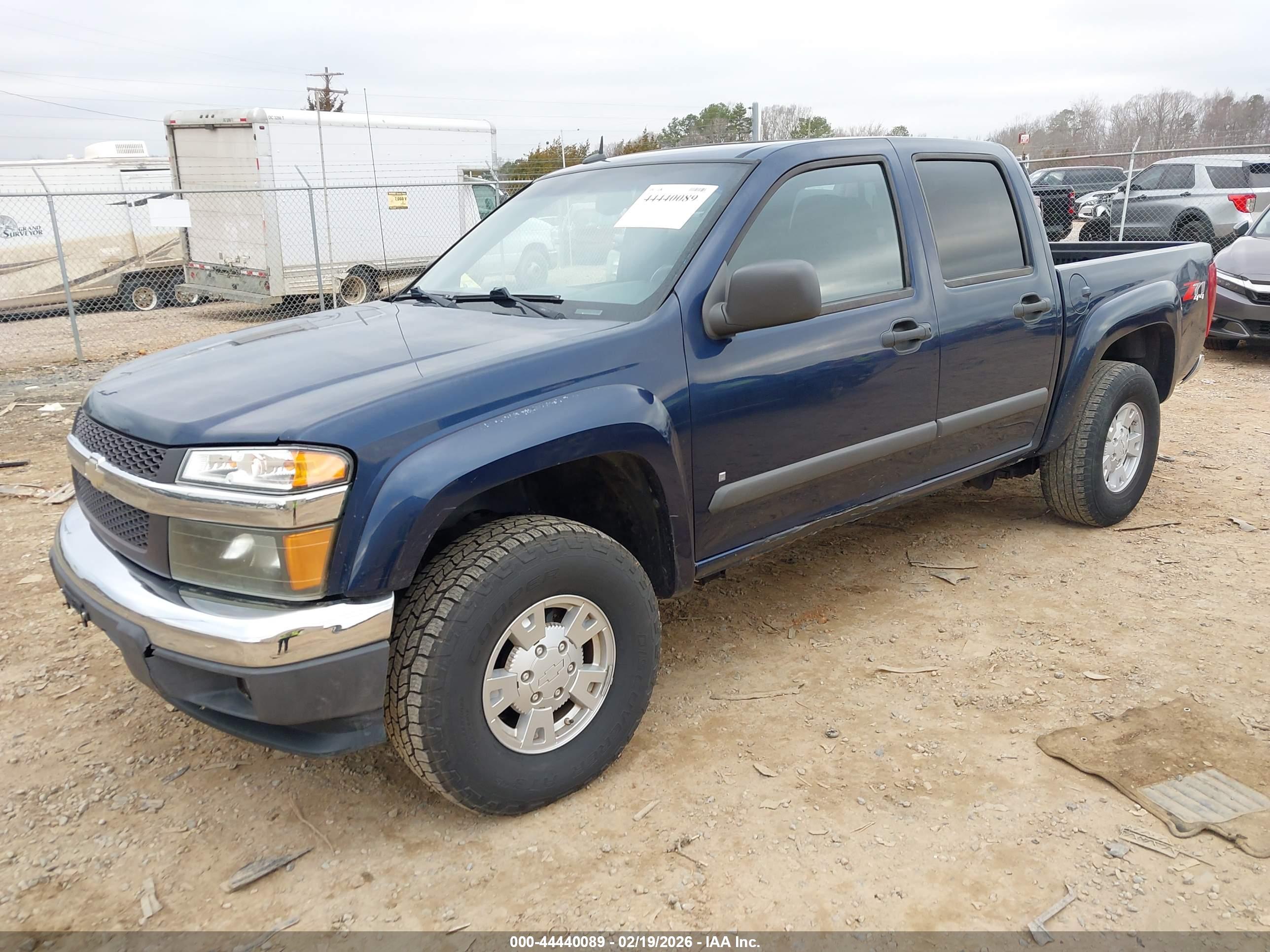CHEVROLET COLORADO image 2