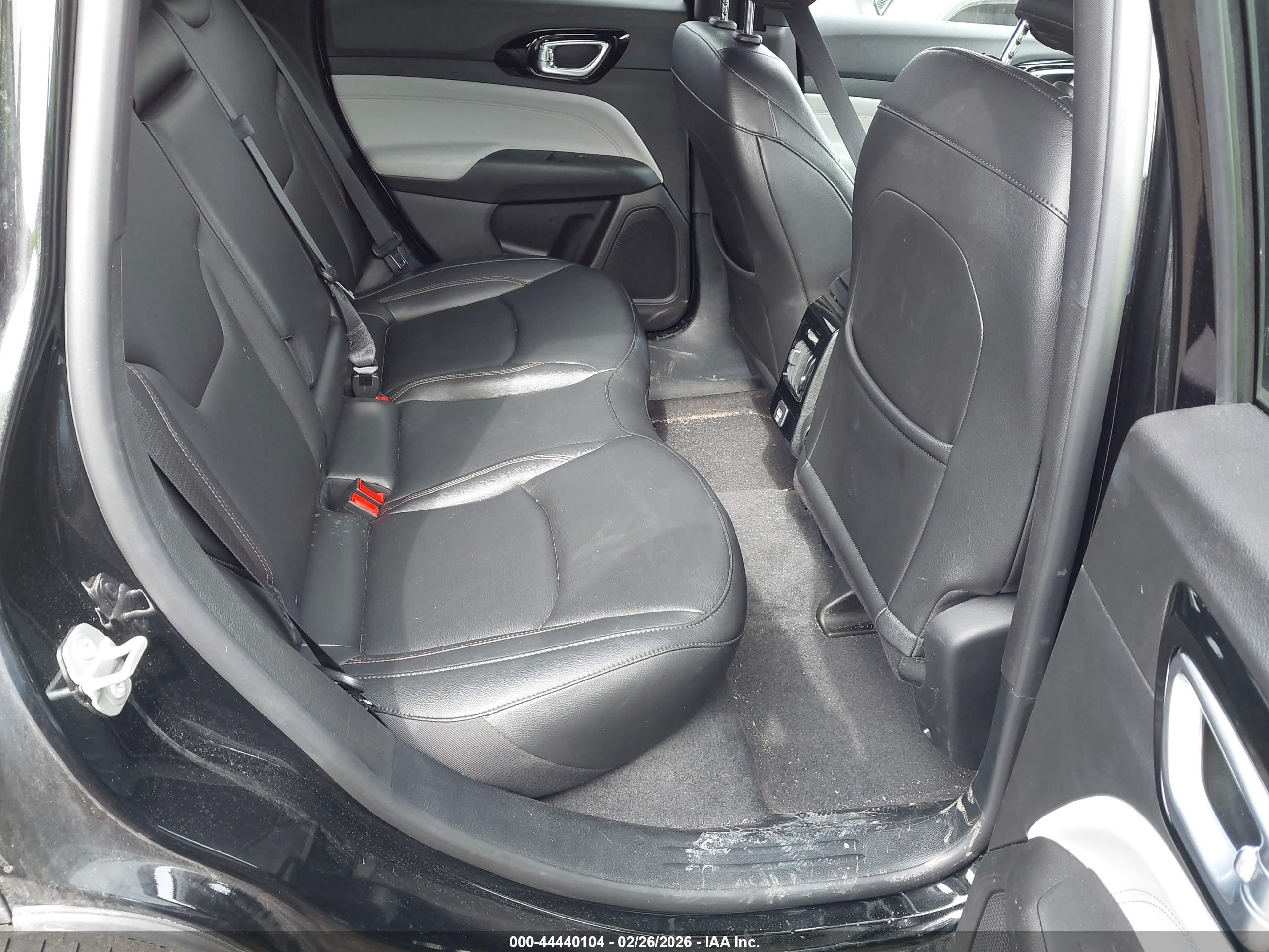 JEEP COMPASS image 8