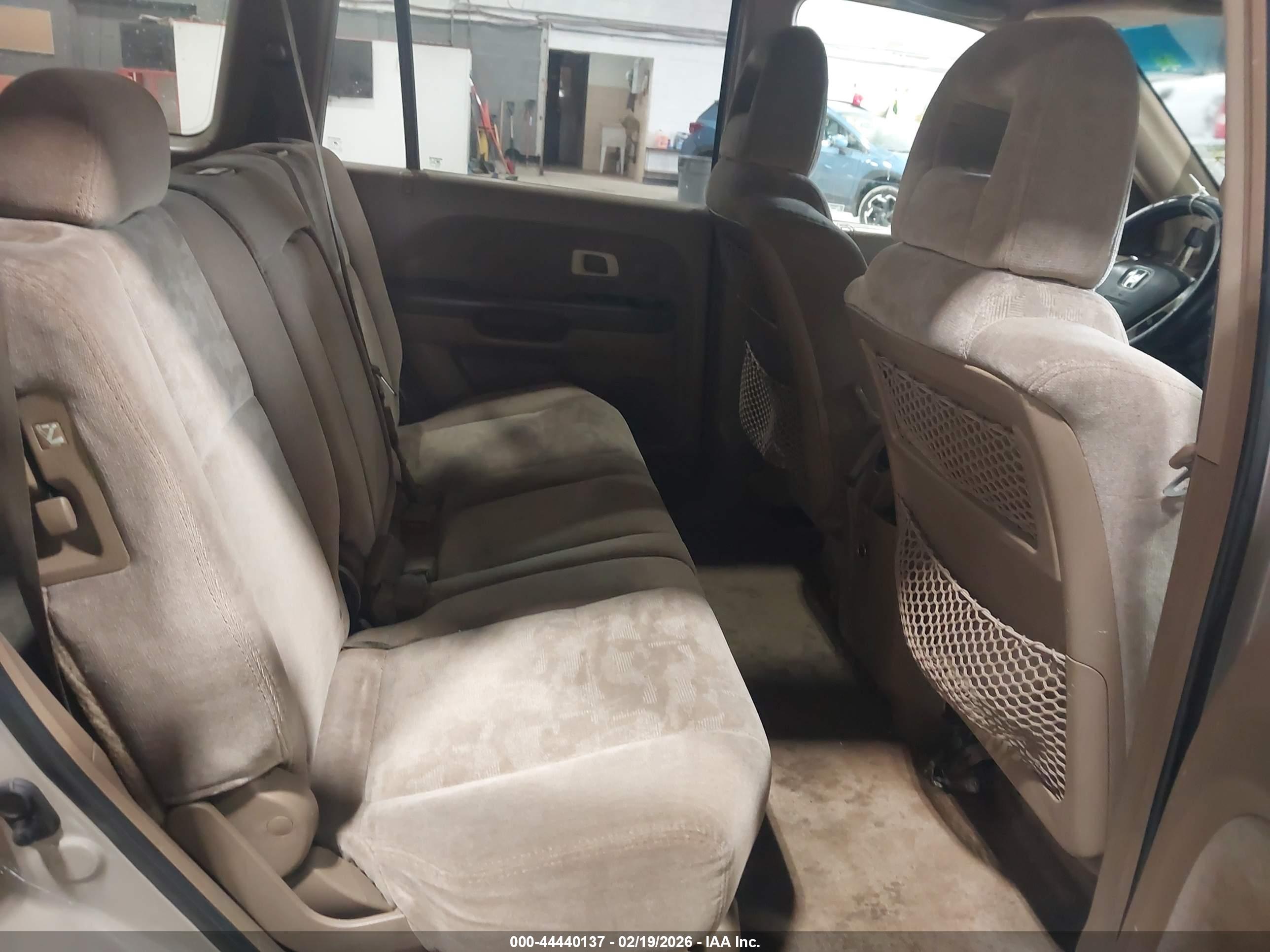 HONDA PILOT image 8