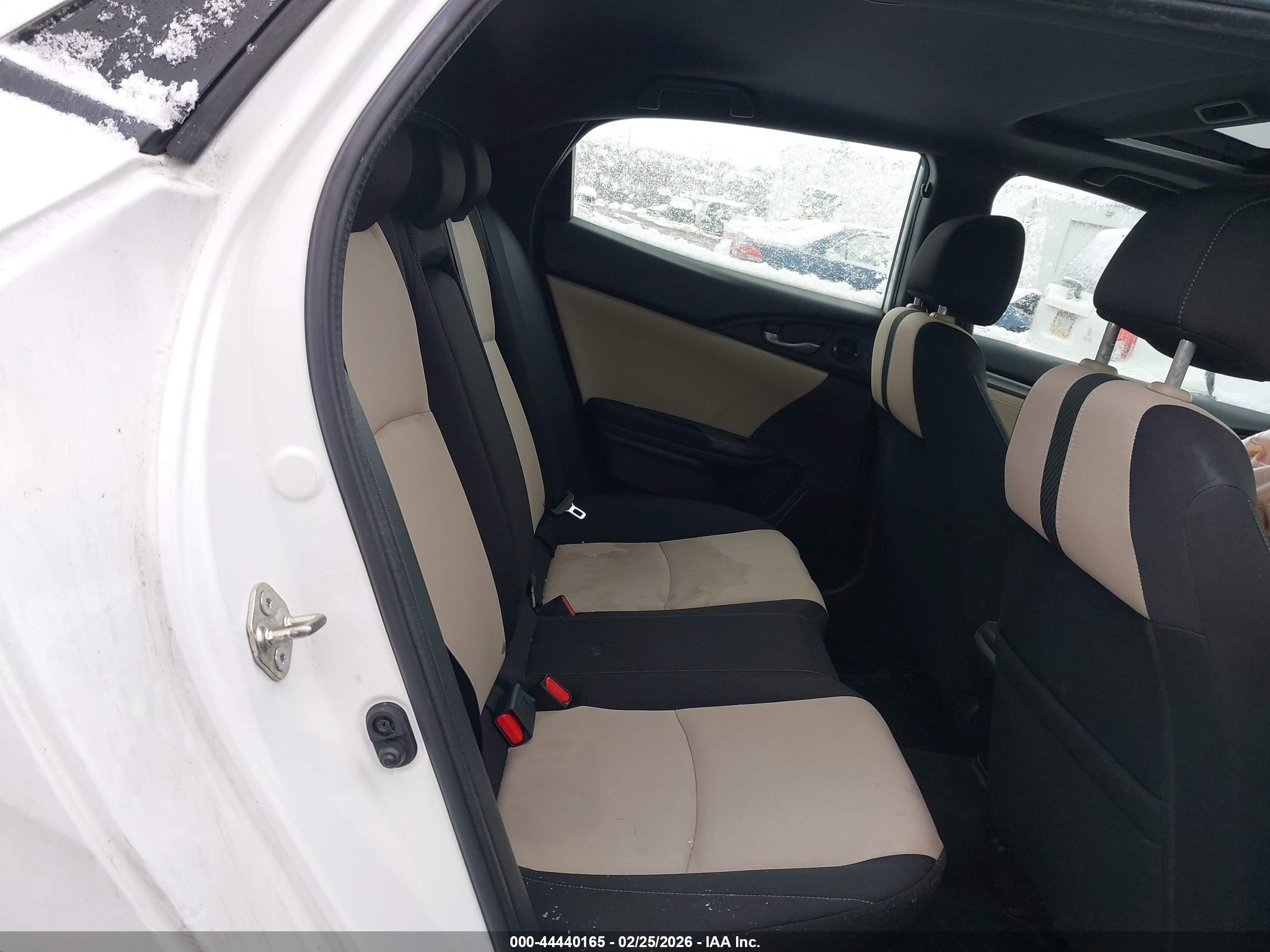 HONDA CIVIC image 8